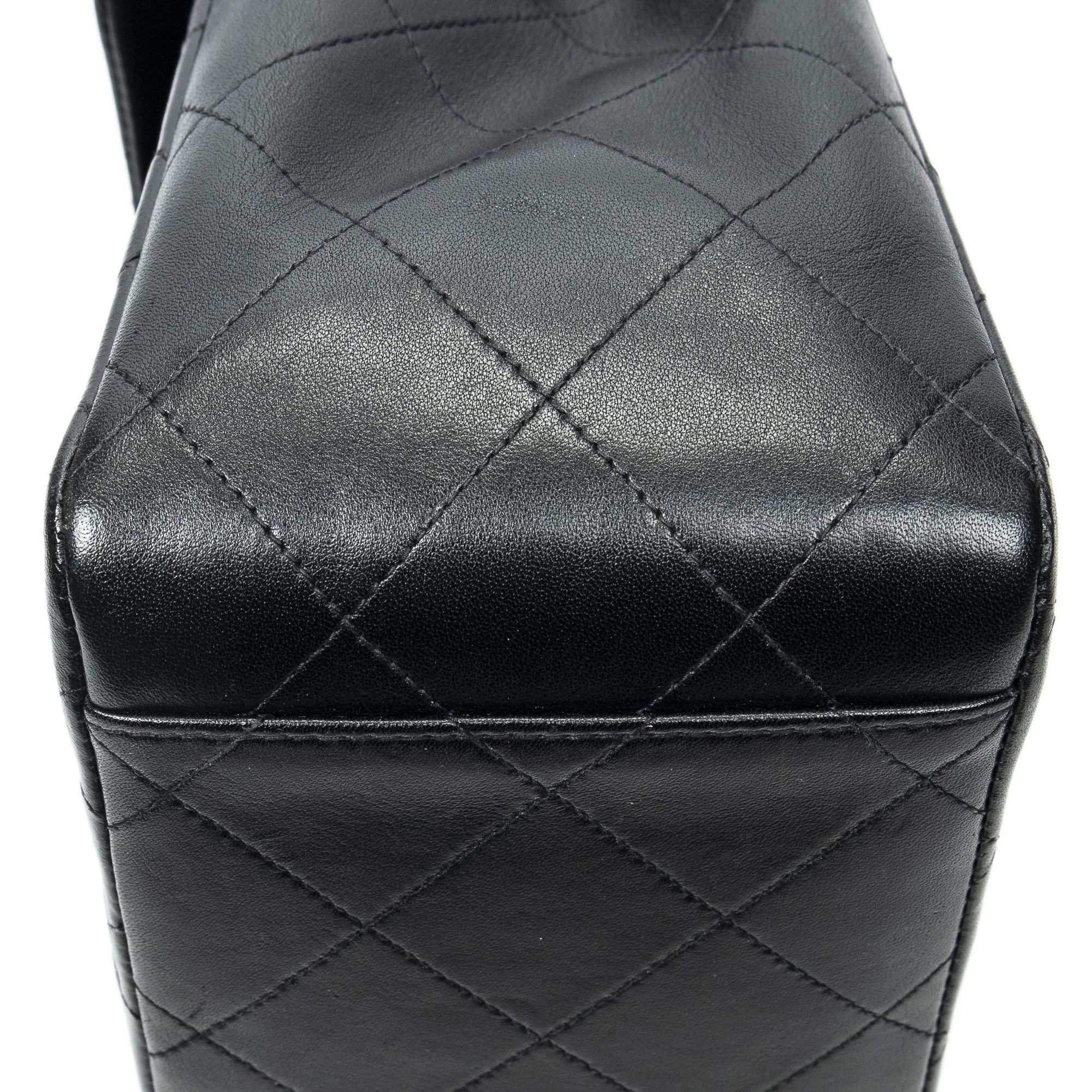 Chanel Maxi Jumbo XL Flap Size ONE SIZE - 8 Thumbnail