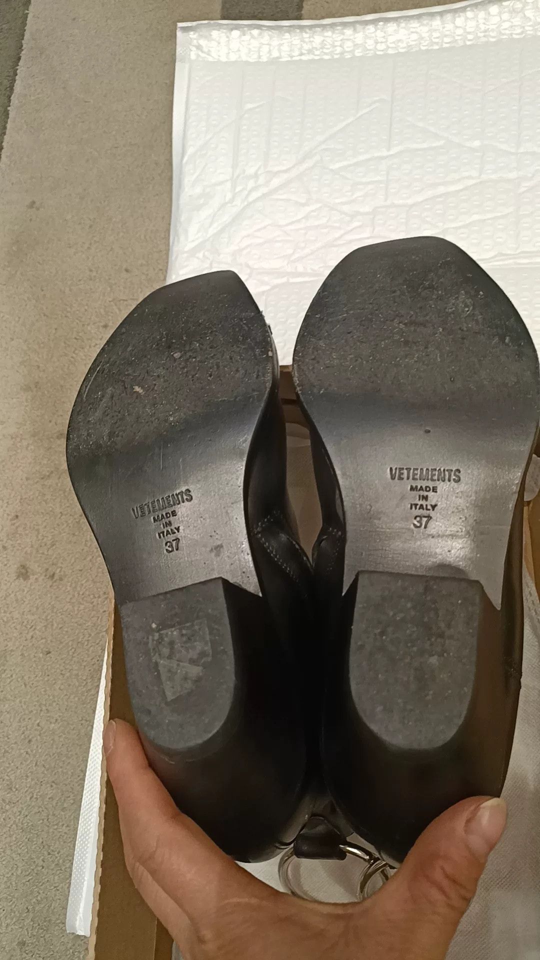 Vetements SS17 Vetements Ring Chelsea Boots Size US 6 / IT 36 - 6 Thumbnail