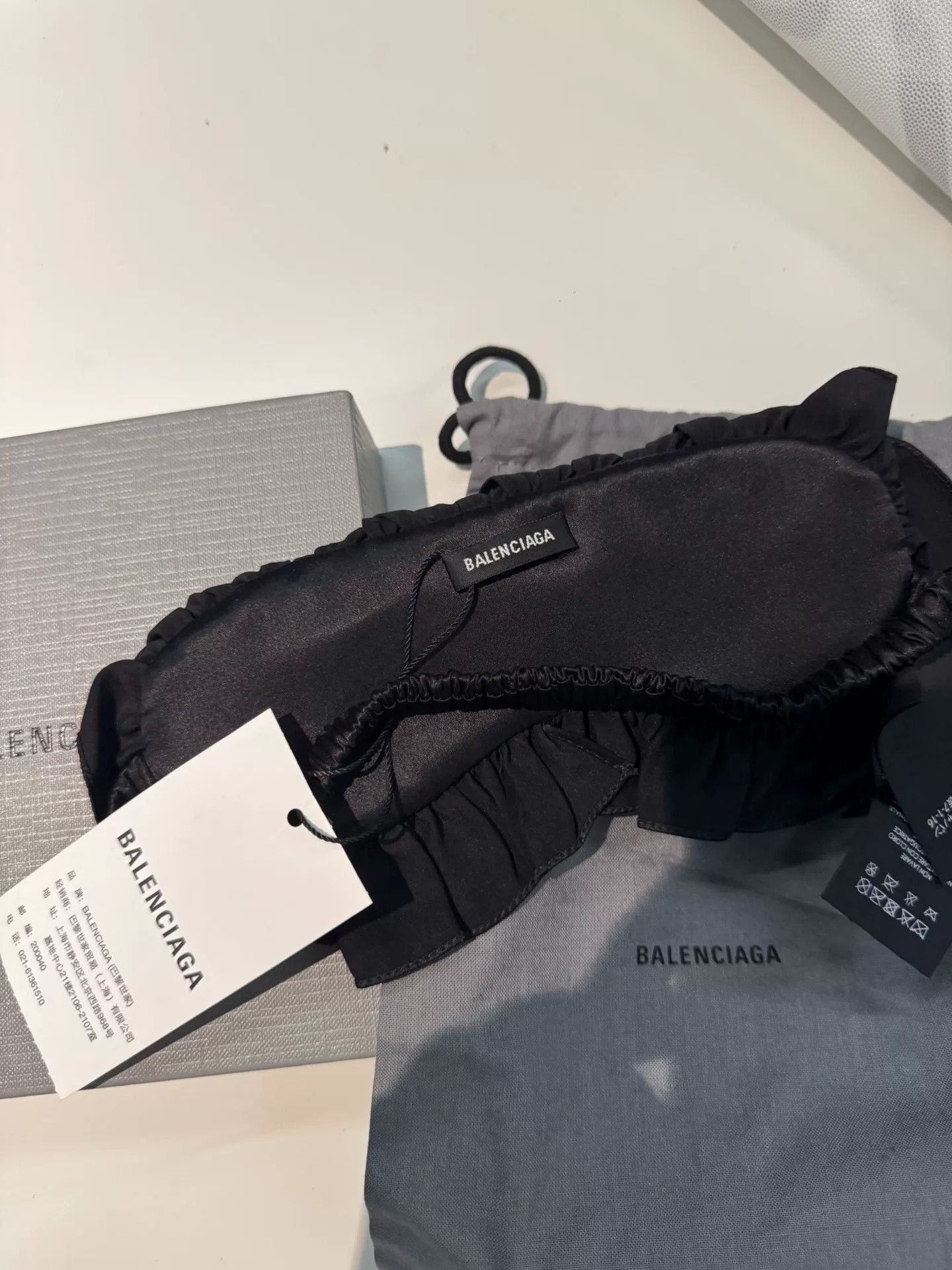 Balenciaga Balenciaga Lace Eye Mask Size ONE SIZE - 5 Thumbnail