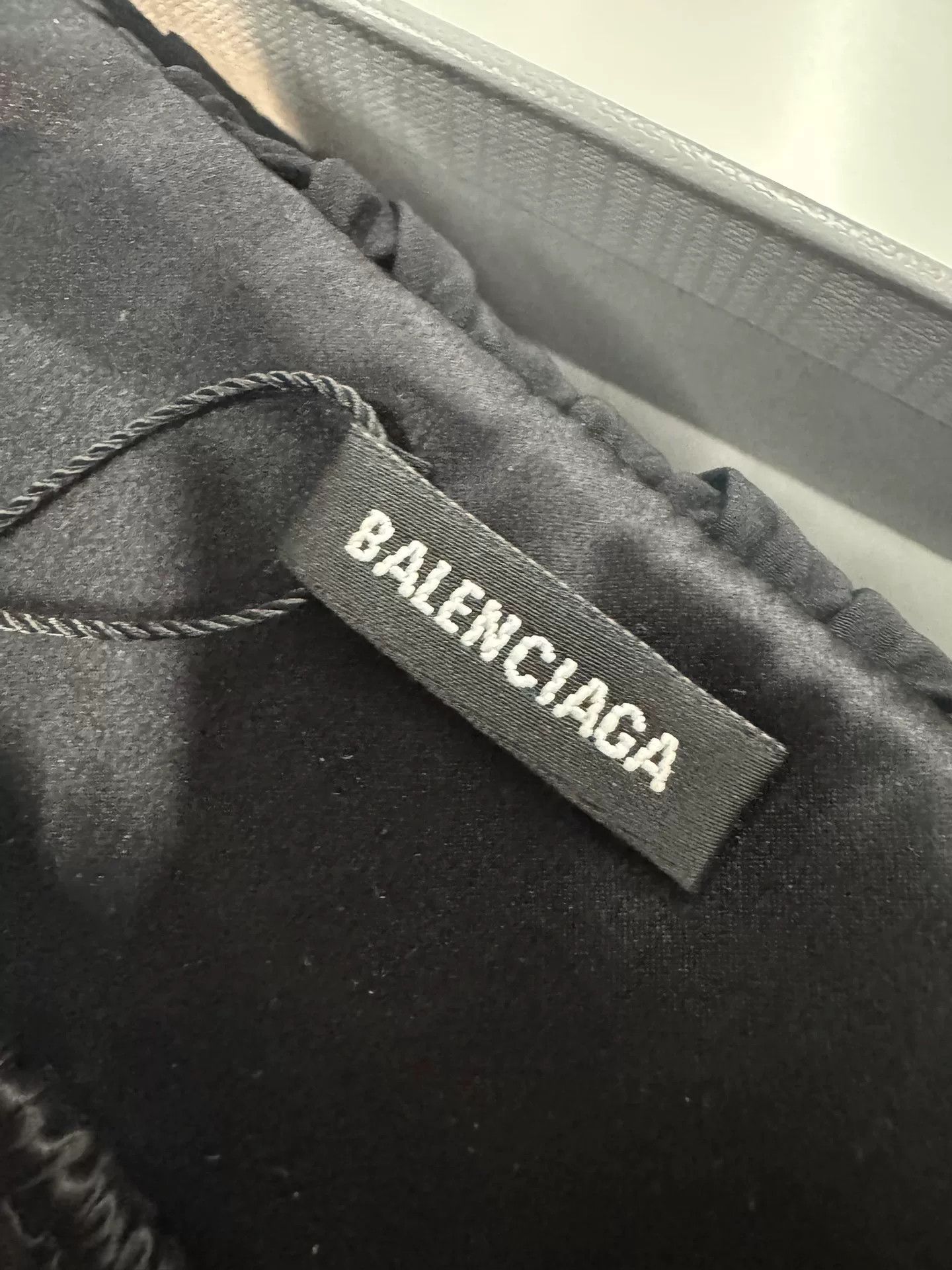 Balenciaga Balenciaga Lace Eye Mask Size ONE SIZE - 6 Thumbnail