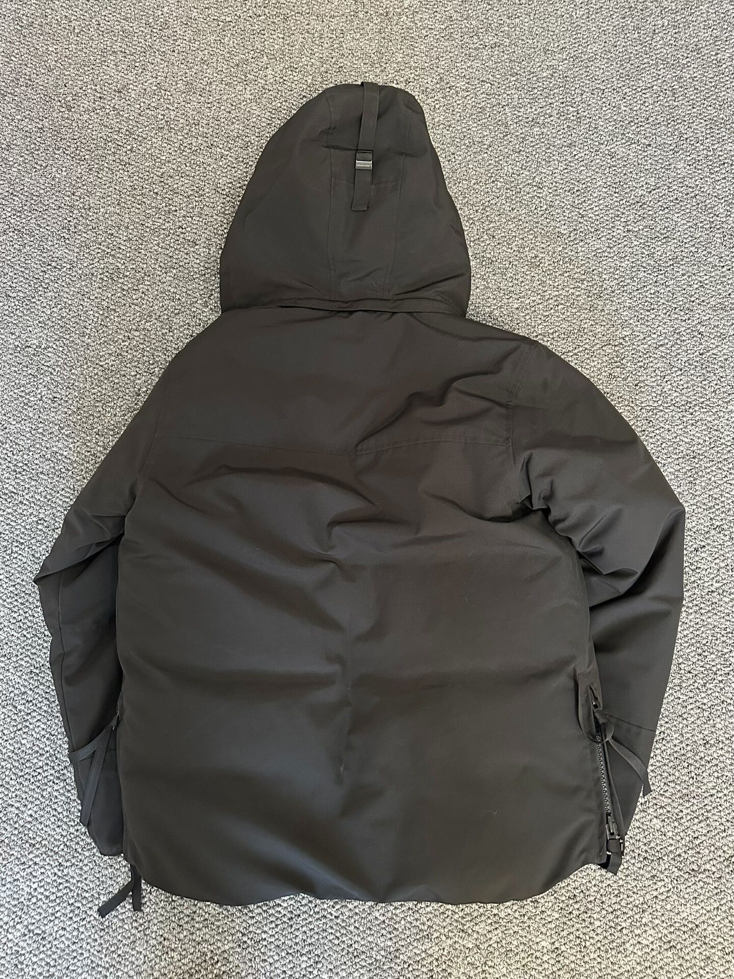 Canada Goose Canada Goose Black Down Jacket L Size US L / EU 52-54 / 3 - 5 Thumbnail