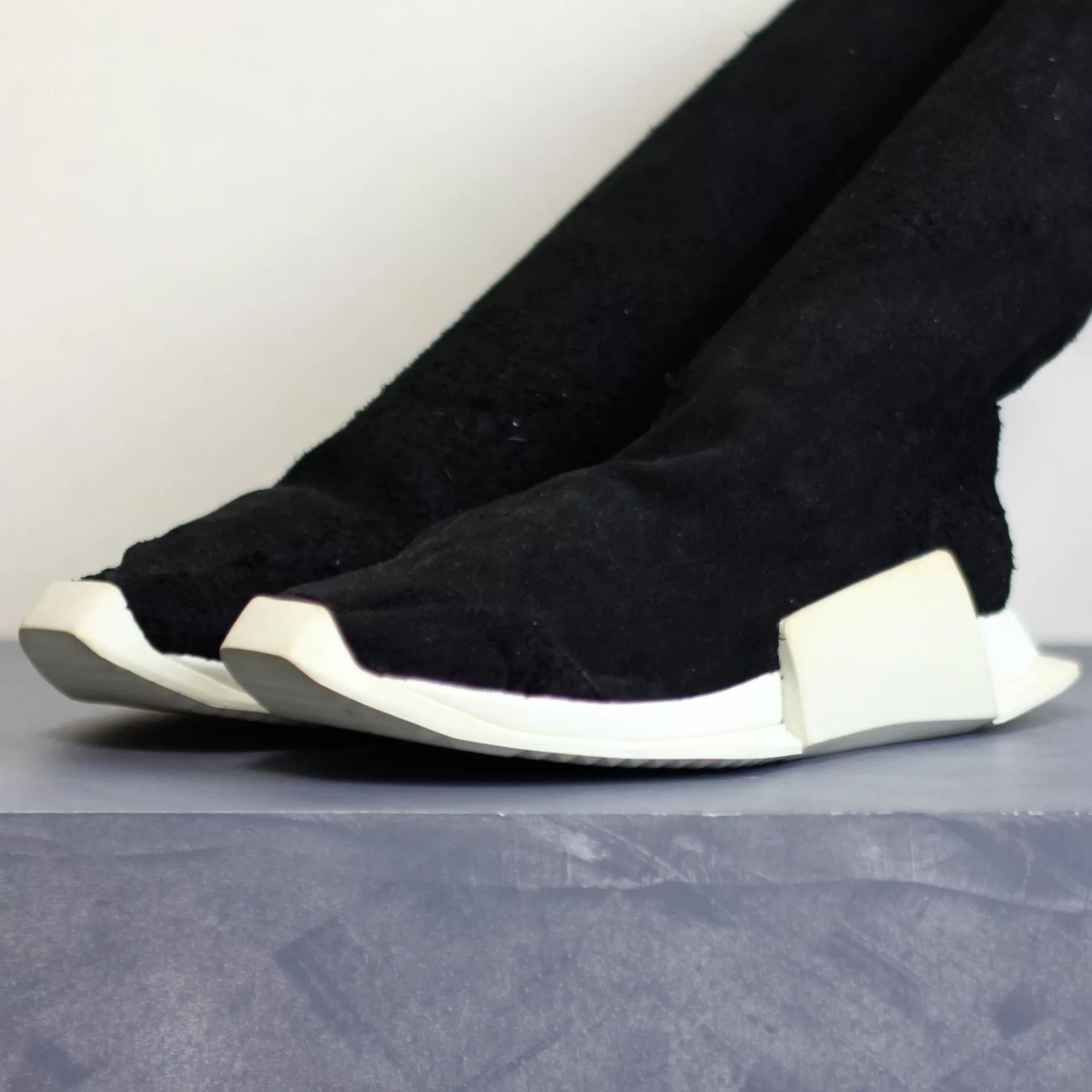Rick Owens Rick Owens x adidas Suede Tank Boot Size US 8 / EU 41 - 2 Thumbnail