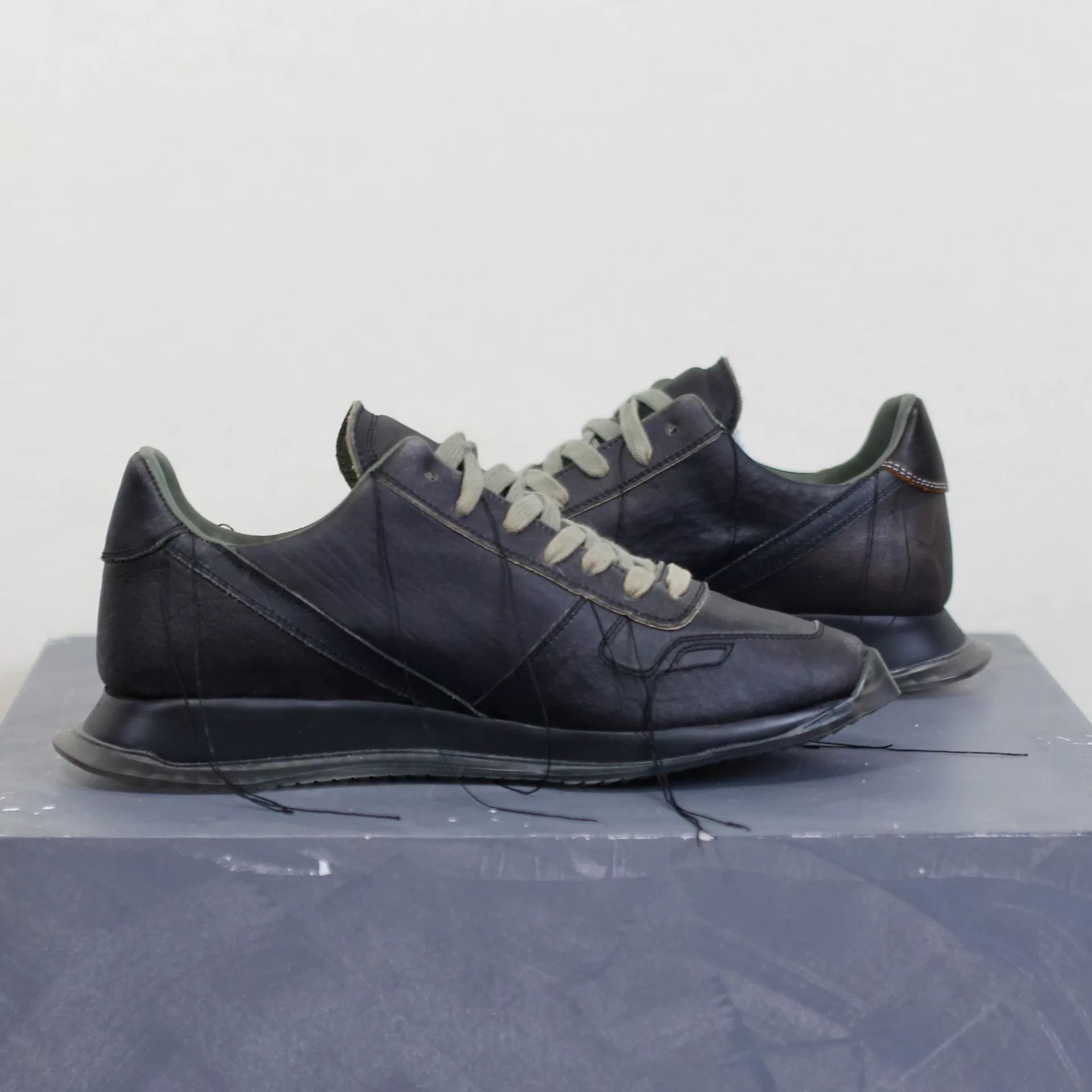 Rick Owens Rick Owens Fringe Low-Top Running Shoes Size US 6 / EU 39 - 4 Thumbnail