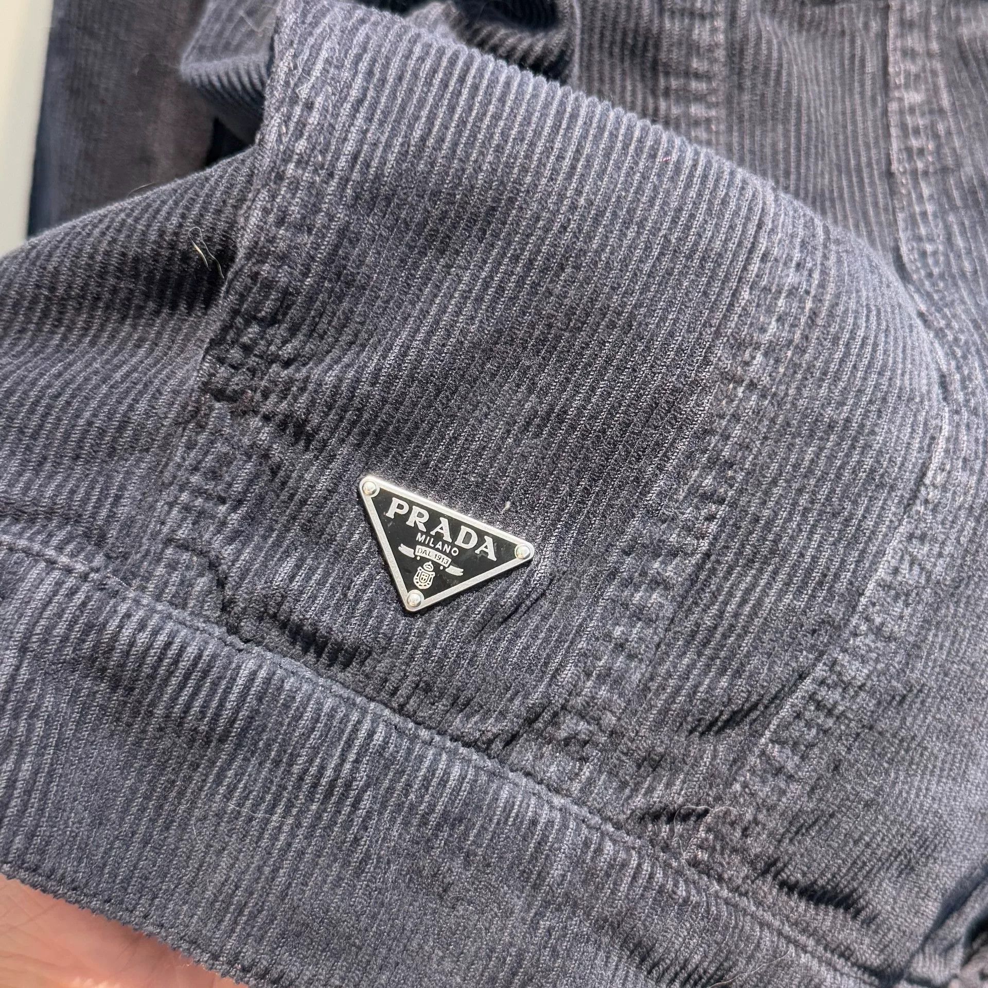 Prada Prada Corduroy Triangle Logo Coat Size US M / EU 48-50 / 2 - 5 Thumbnail