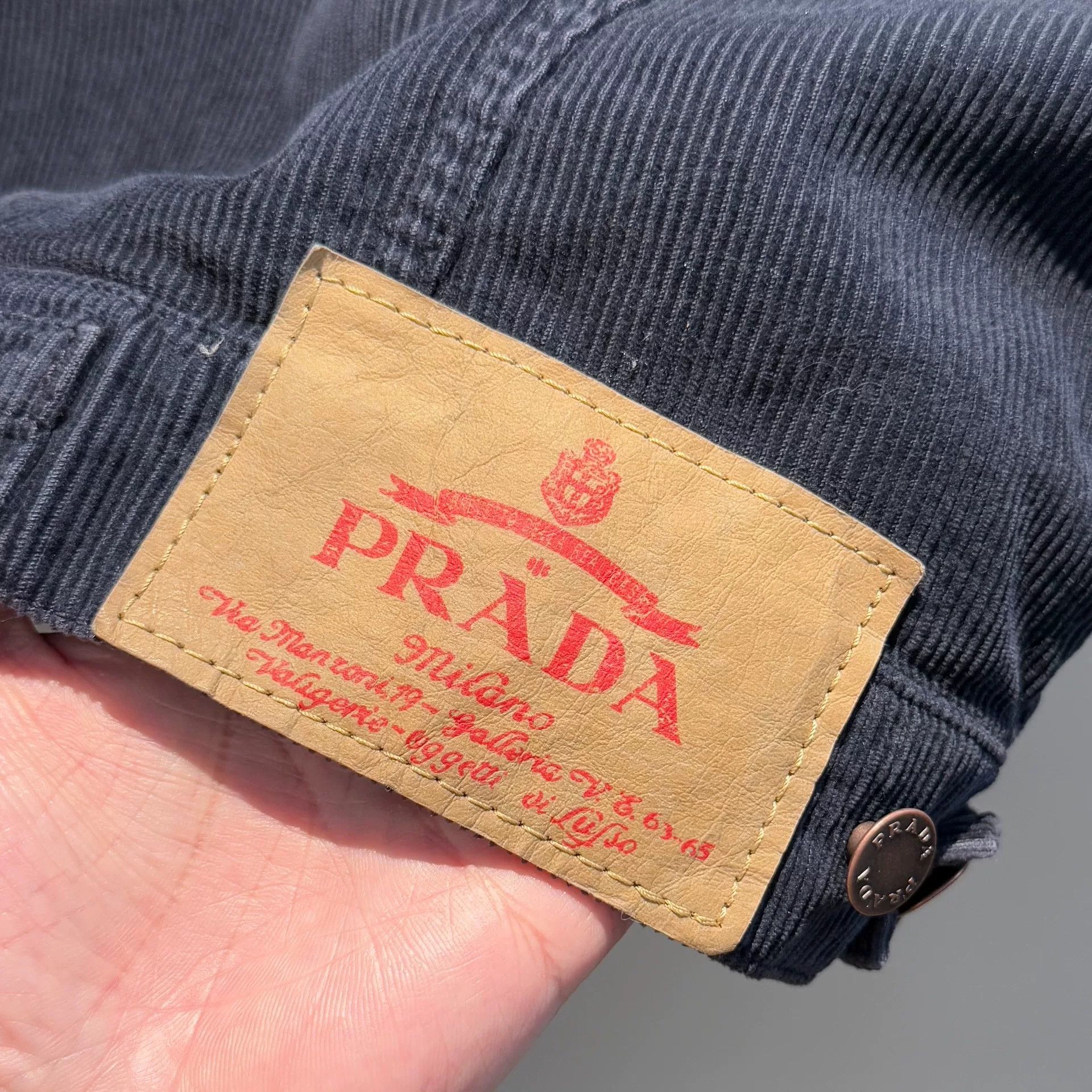 Prada Prada Corduroy Triangle Logo Coat Size US M / EU 48-50 / 2 - 7 Thumbnail