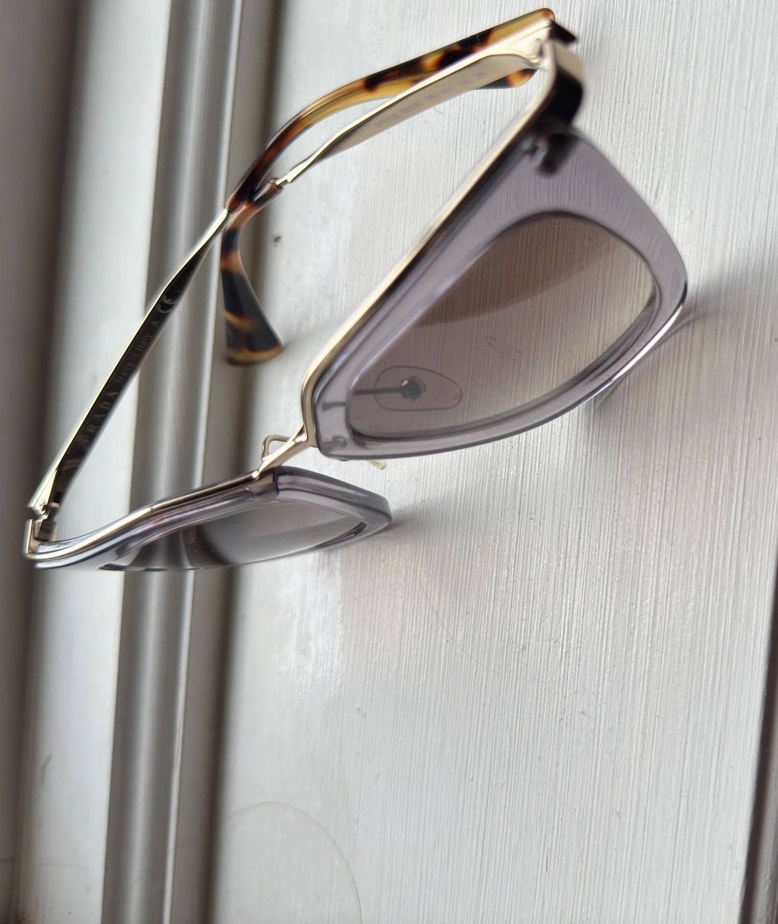 Prada Prada Sunglasses Size ONE SIZE - 3 Thumbnail