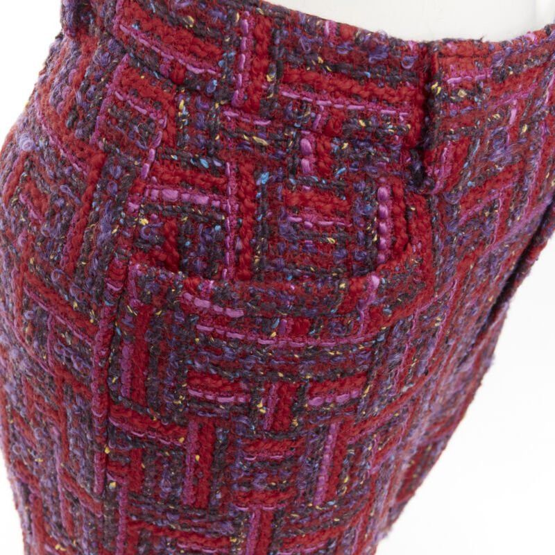 Saint Laurent Paris SAINT LAURENT 2021 pink red geometric tweed knee length shorts FR34 XS Size 26" / US 2 / IT 38 - 2 Thumbnail