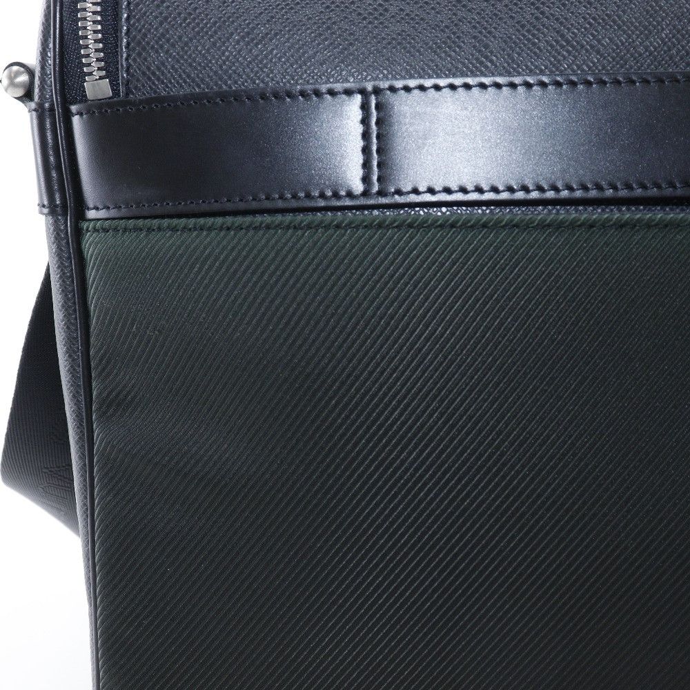 Louis Vuitton Louis Vuitton Louis Vuitton Taïmyr Taiga Nylon Shoulder Bag Textile Shoulder Bag M30862 DUTY FREE for USA Size ONE SIZE - 14 Thumbnail