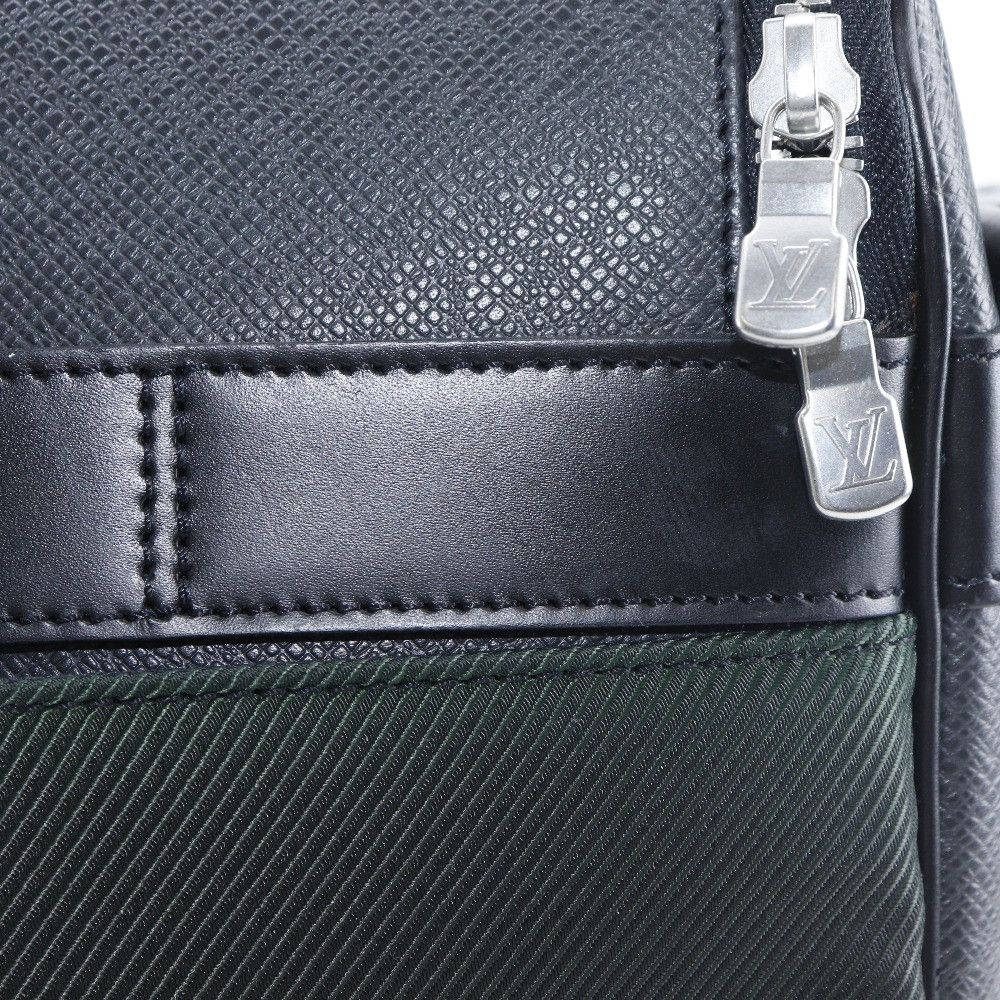 Louis Vuitton Louis Vuitton Louis Vuitton Taïmyr Taiga Nylon Shoulder Bag Textile Shoulder Bag M30862 DUTY FREE for USA Size ONE SIZE - 15 Thumbnail