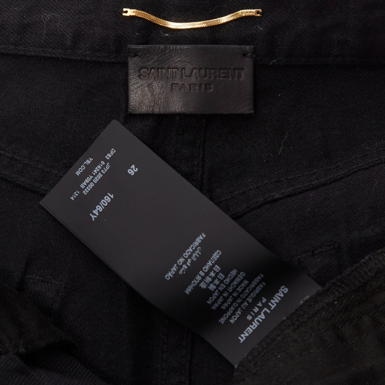 Saint Laurent Paris SAINT LAURENT 2020 black coated cotton high waisted wide leg shorts 26" Size 26" / US 2 / IT 38 - 8 Thumbnail