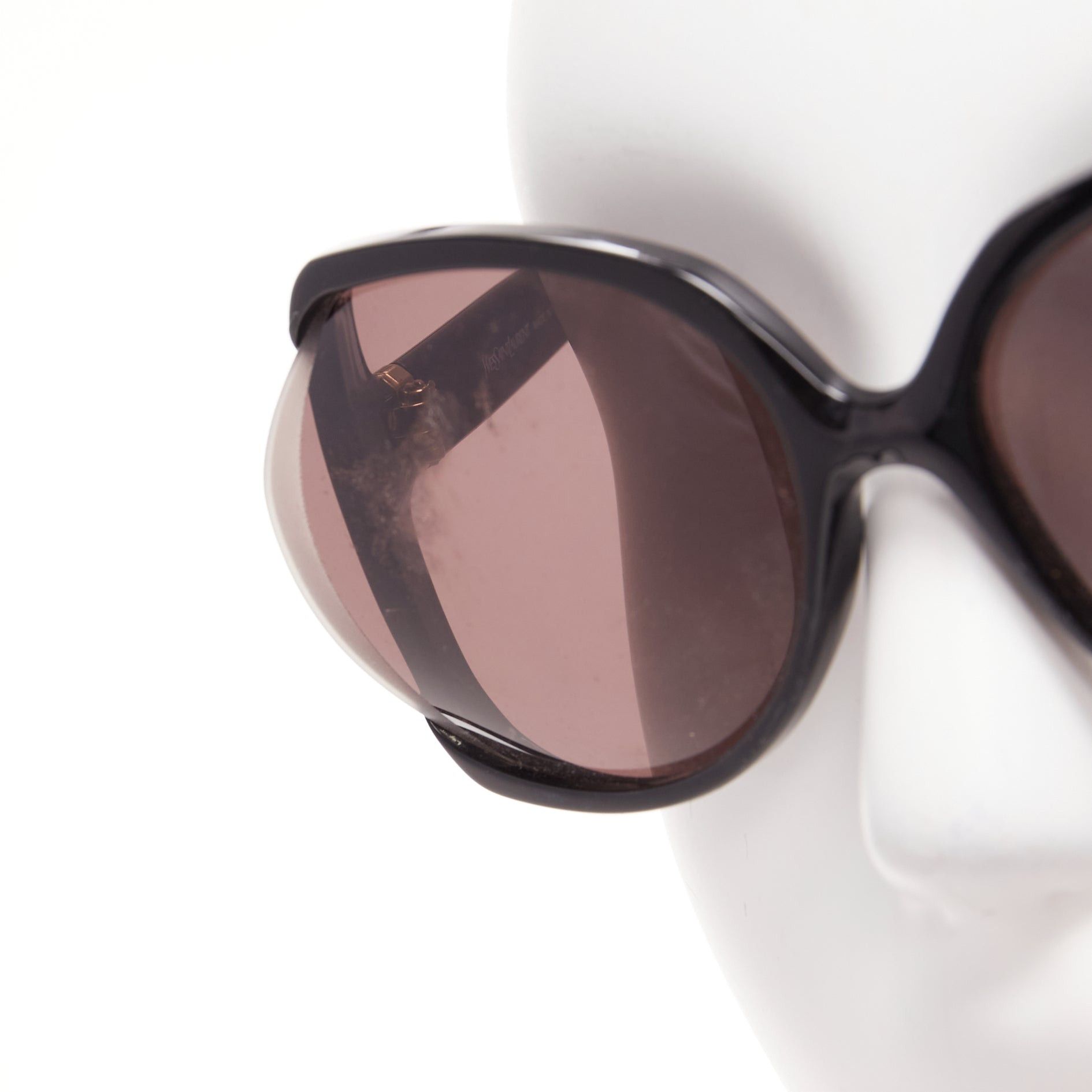 Saint Laurent Paris YVES SAINT LAURENT YSL6328S black flared out lens logo side square sunglasses Size ONE SIZE - 2 Thumbnail