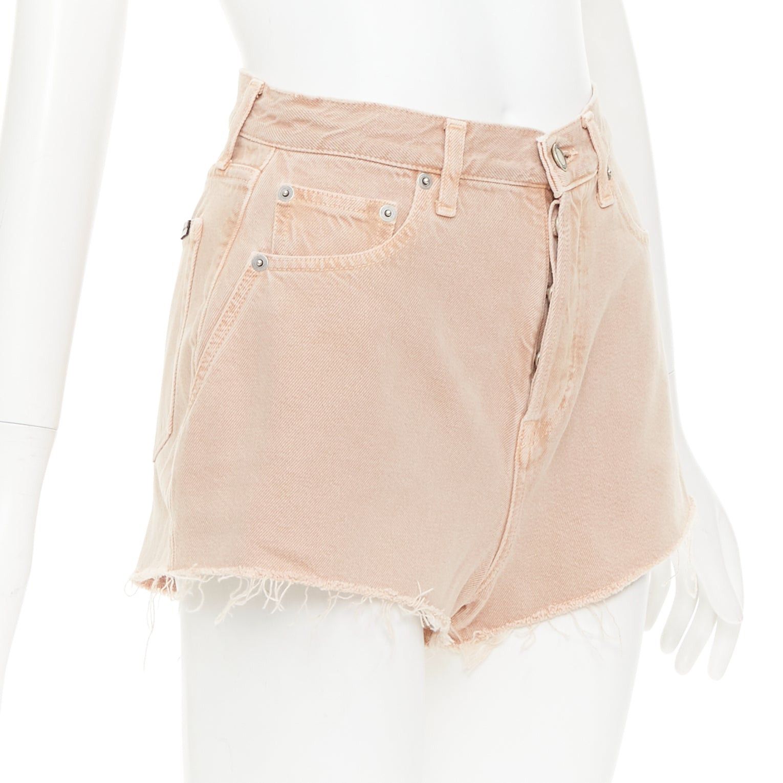 Saint Laurent Paris SAINT LAURENT 2020 dusty pink washed denim logo tag flared shorts 25" Size 27" / US 4 / IT 40 - 3 Thumbnail