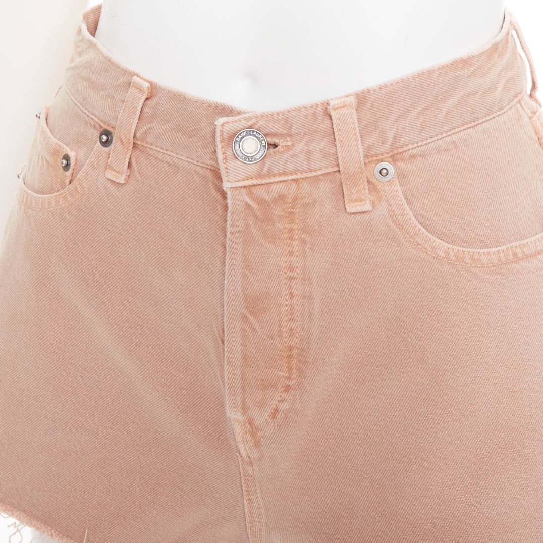 Saint Laurent Paris SAINT LAURENT 2020 dusty pink washed denim logo tag flared shorts 25" Size 27" / US 4 / IT 40 - 7 Thumbnail