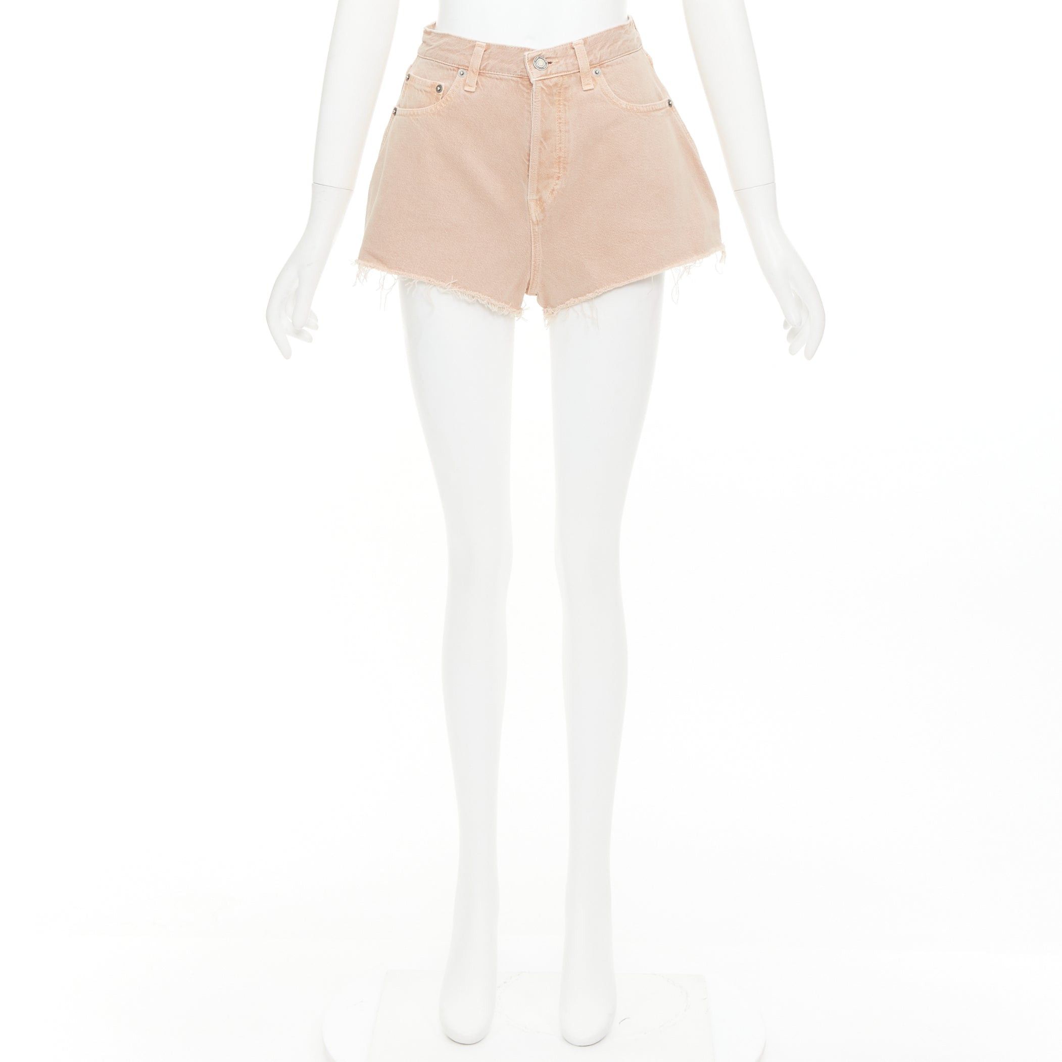 Saint Laurent Paris SAINT LAURENT 2020 dusty pink washed denim logo tag flared shorts 25" Size 27" / US 4 / IT 40 - 9 Thumbnail