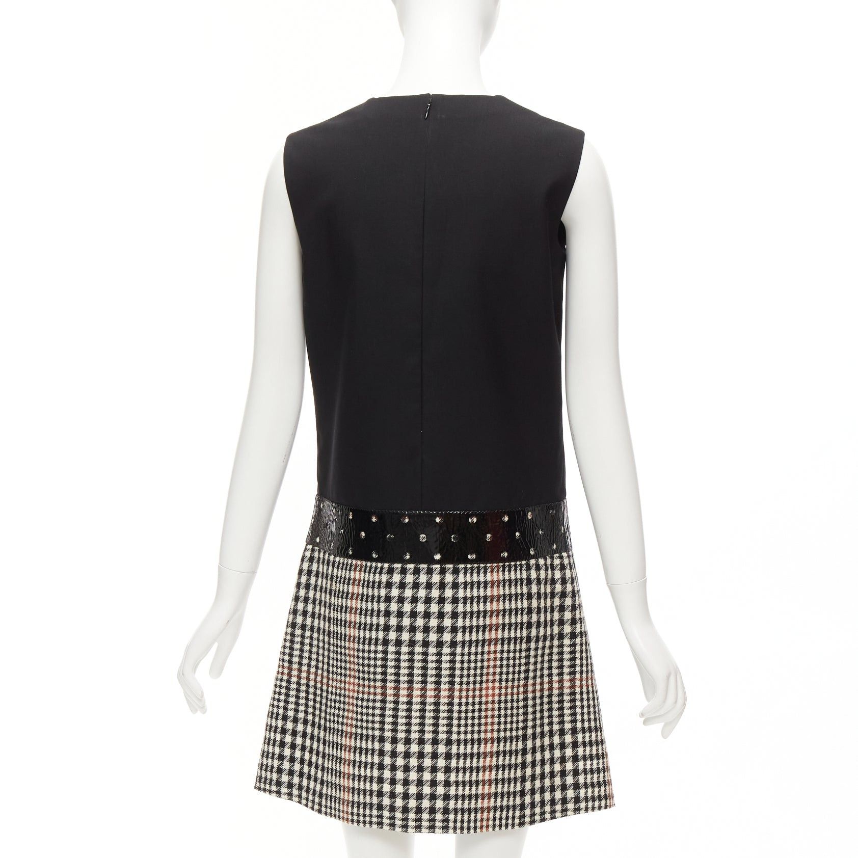Saint Laurent Paris YVES SAINT LAURENT 2011 Runway wool black houndstooth fit flare dress FR36 S Size S / US 4 / IT 40 - 5 Thumbnail