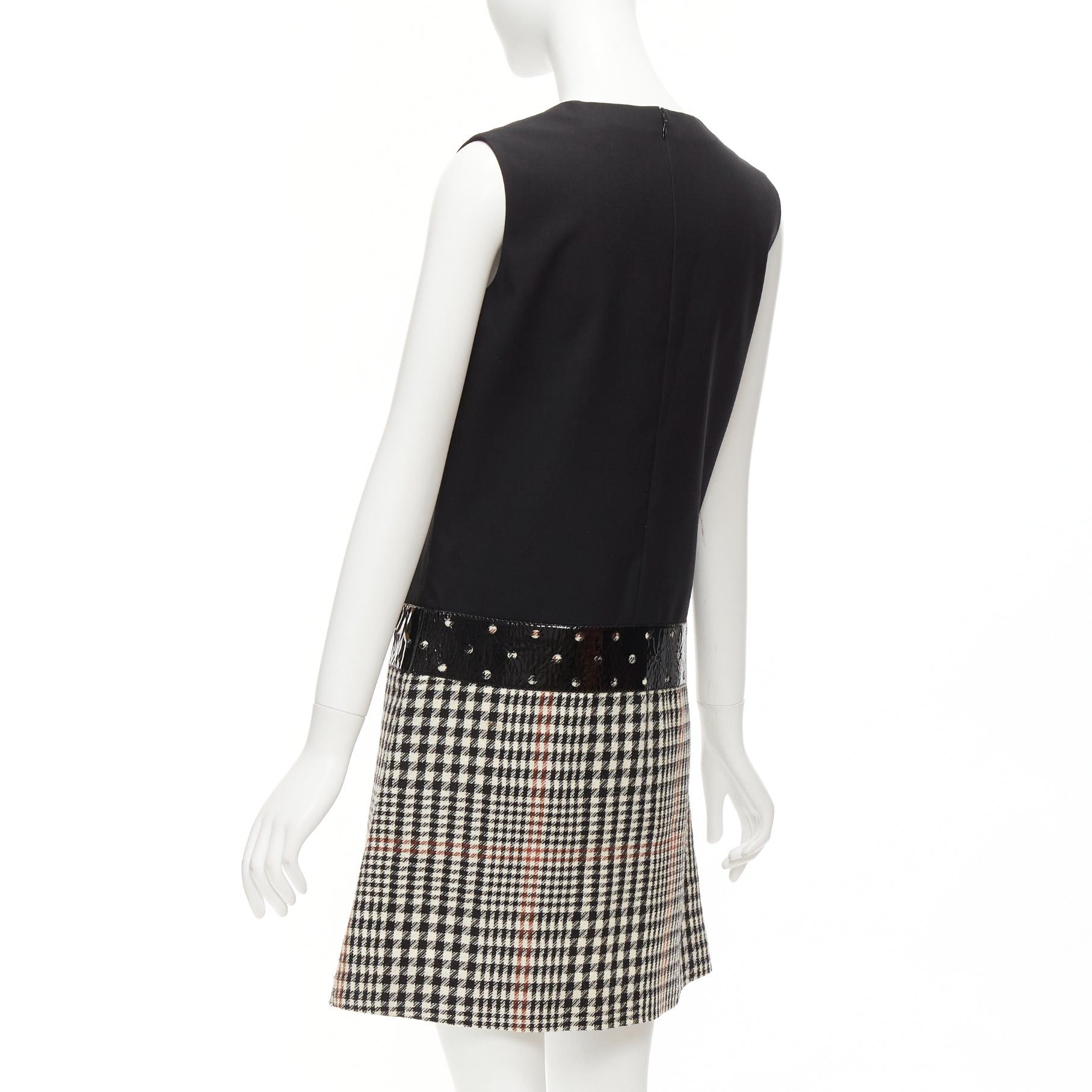 Saint Laurent Paris YVES SAINT LAURENT 2011 Runway wool black houndstooth fit flare dress FR36 S Size S / US 4 / IT 40 - 6 Thumbnail