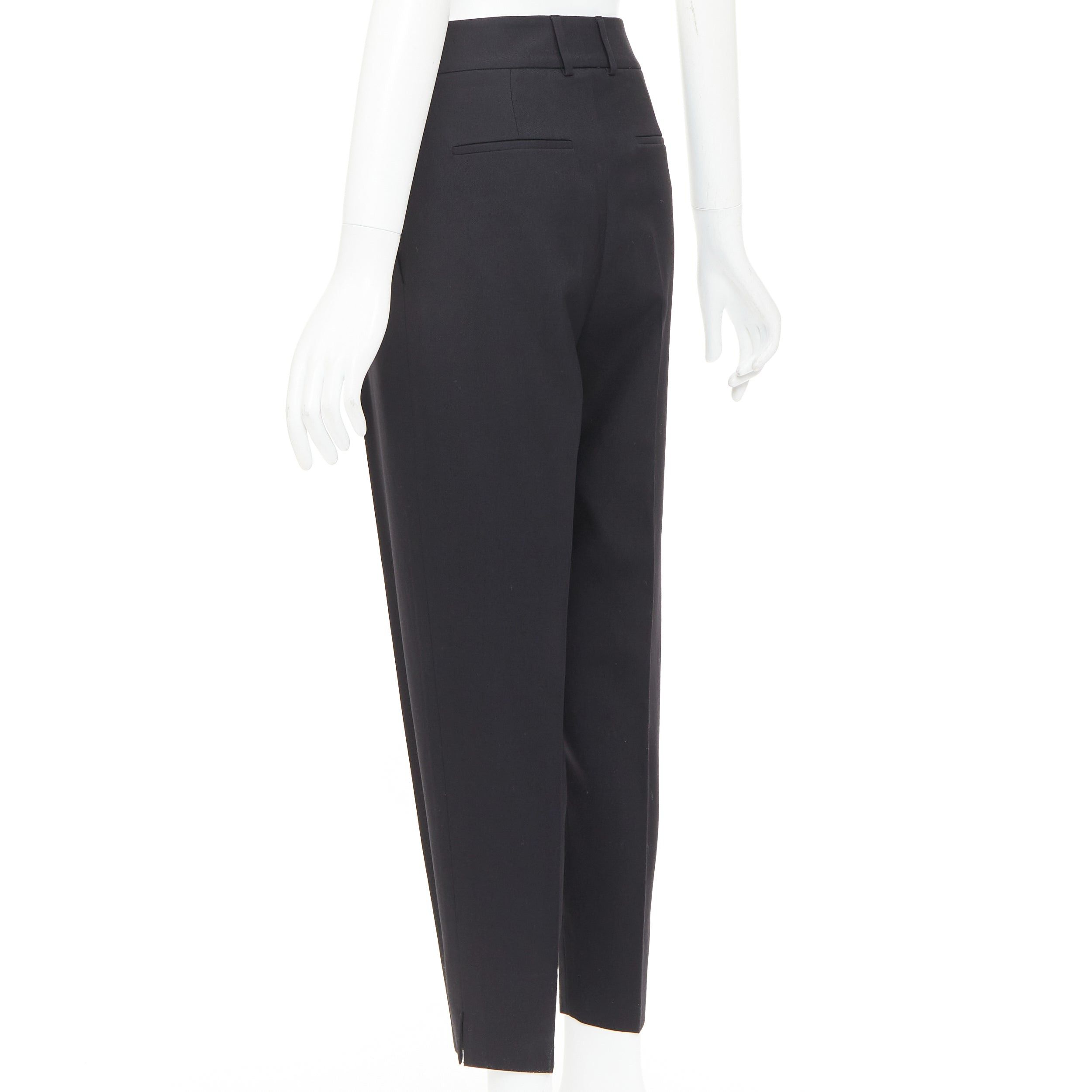 Saint Laurent Paris SAINT LAURENT 2017 black wool pleat front tapered silk lined trousers FR36 S Size 27" / US 4 / IT 40 - 6 Thumbnail