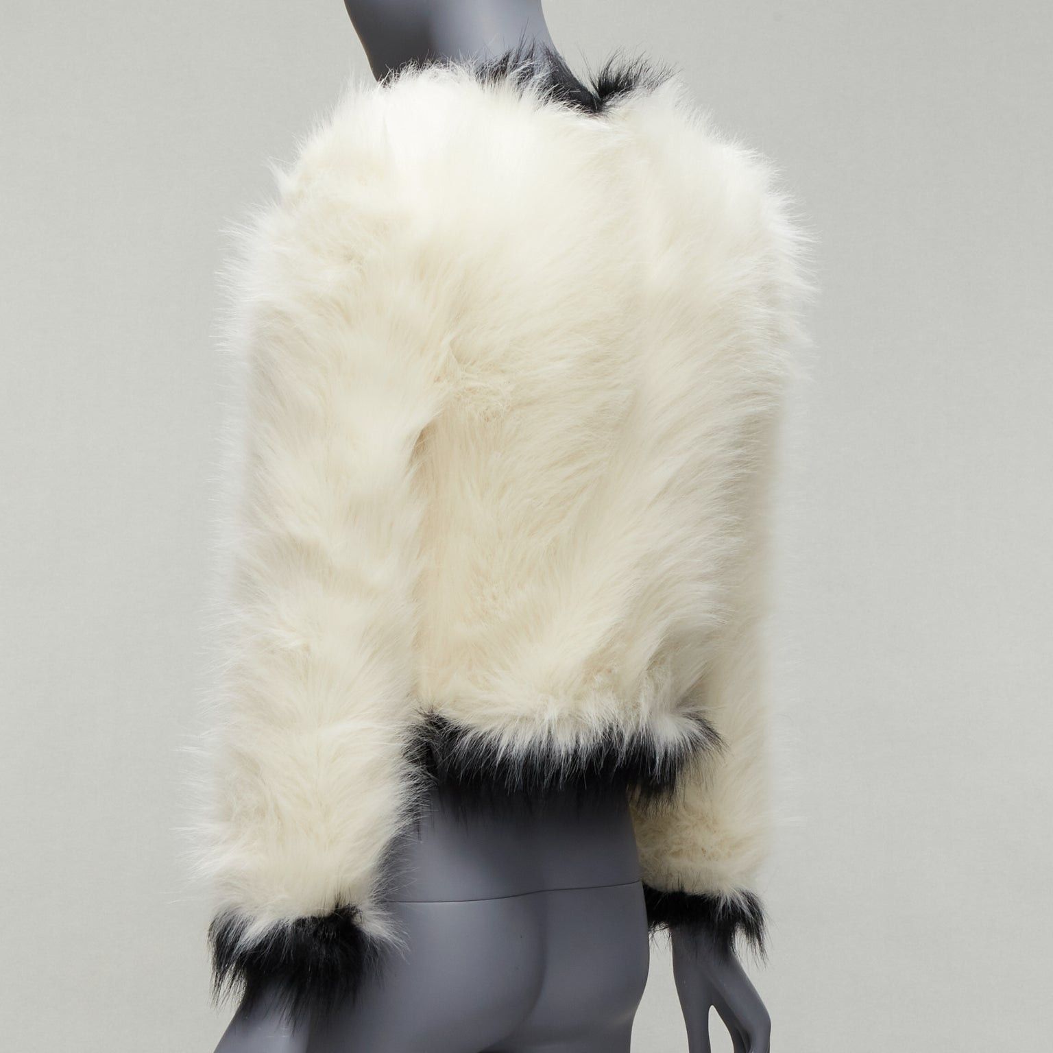 Saint Laurent Paris new SAINT LAURENT 2021 Runway cream black faux fur cropped jacket FR34 XS Size XS / US 0-2 / IT 36-38 - 6 Thumbnail