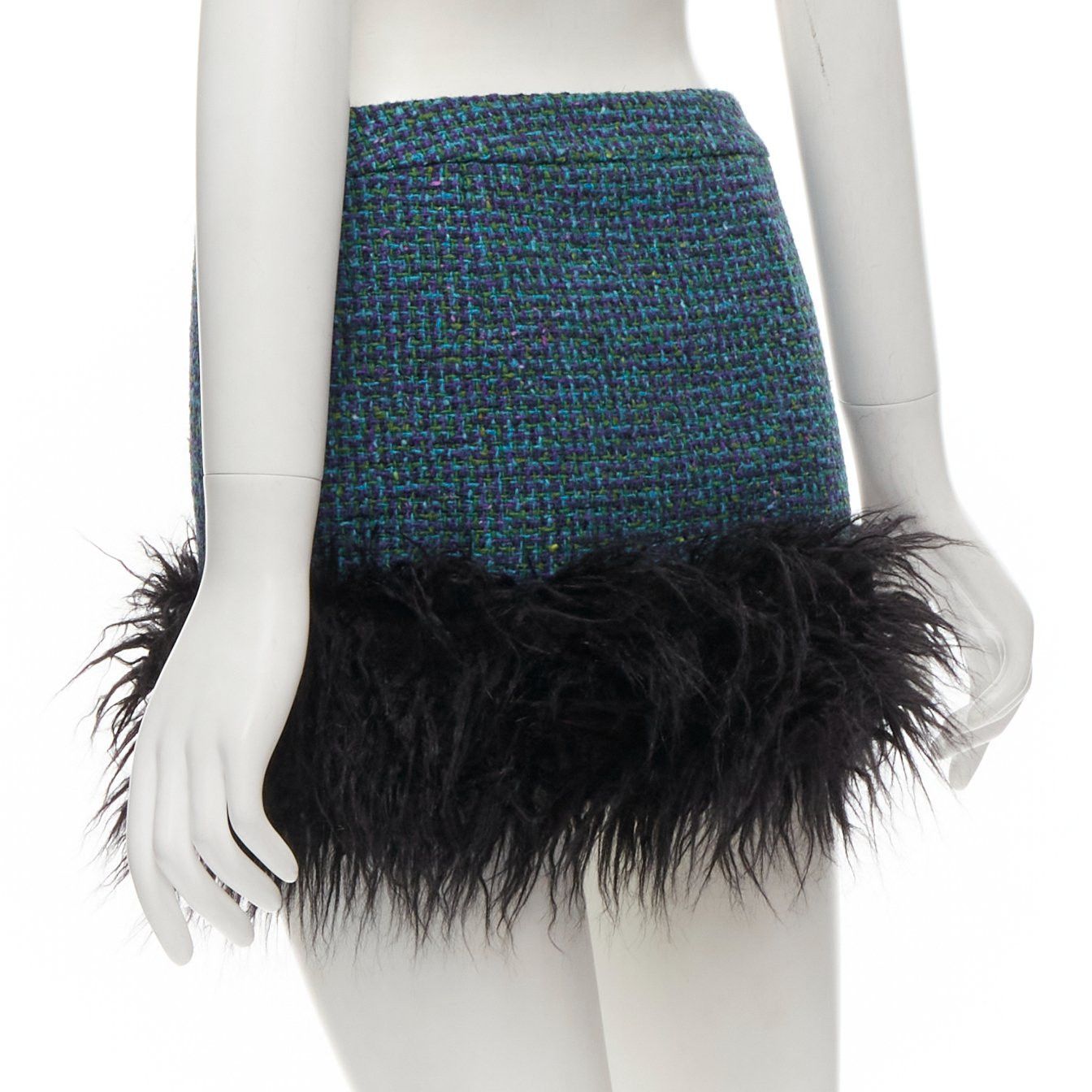 Saint Laurent Paris SAINT LAURENT 2022 blue tweed faux fur trim mini skirt FR38 M Size 28" / US 6 / IT 42 - 5 Thumbnail
