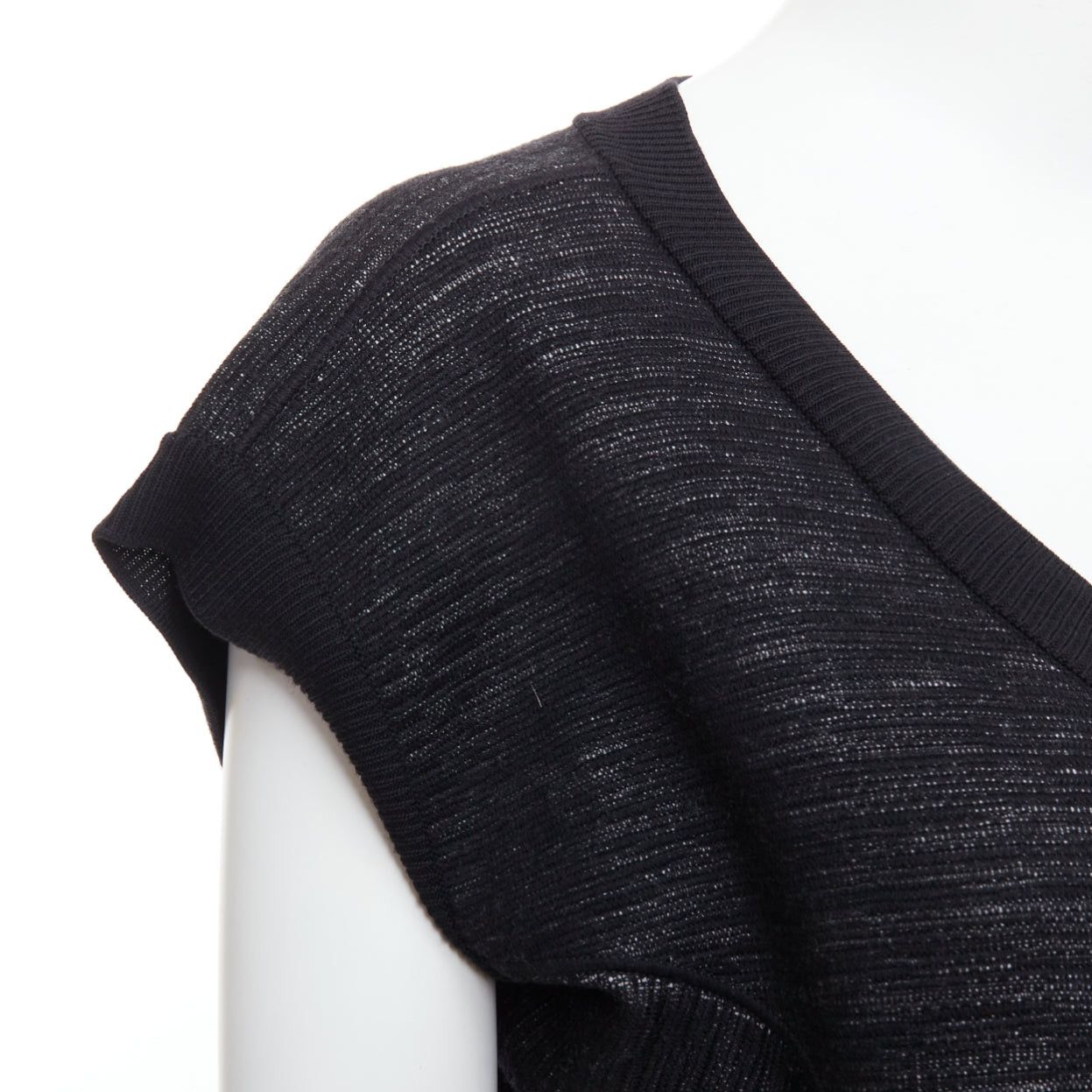 Saint Laurent Paris YVES SAINT LAURENT black superfine merino wool 140 batwing dress S Size S / US 4 / IT 40 - 2 Thumbnail