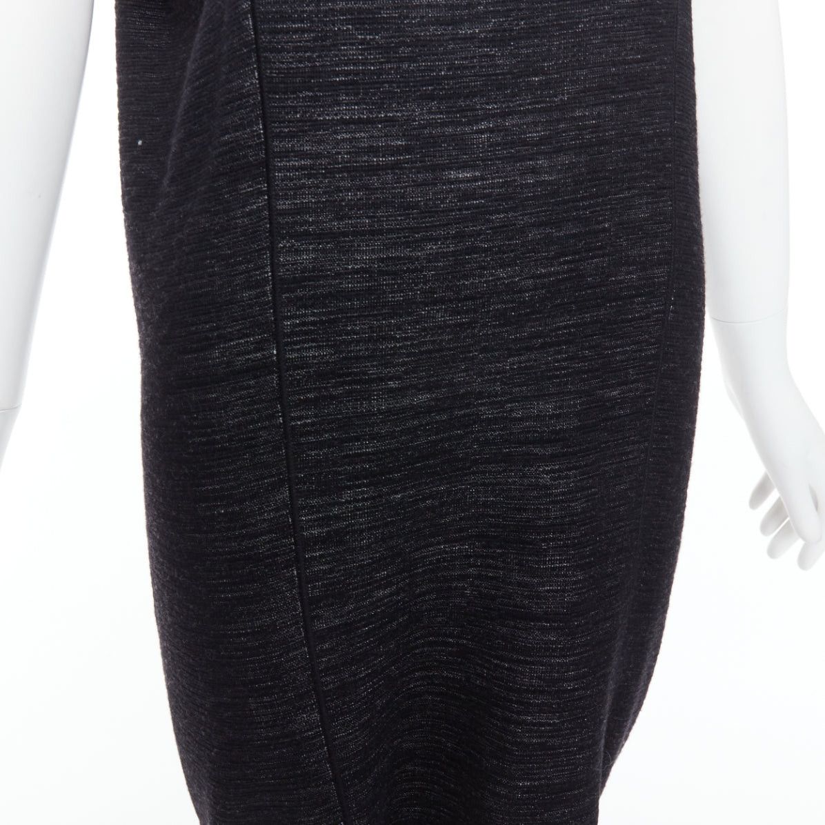Saint Laurent Paris YVES SAINT LAURENT black superfine merino wool 140 batwing dress S Size S / US 4 / IT 40 - 7 Thumbnail