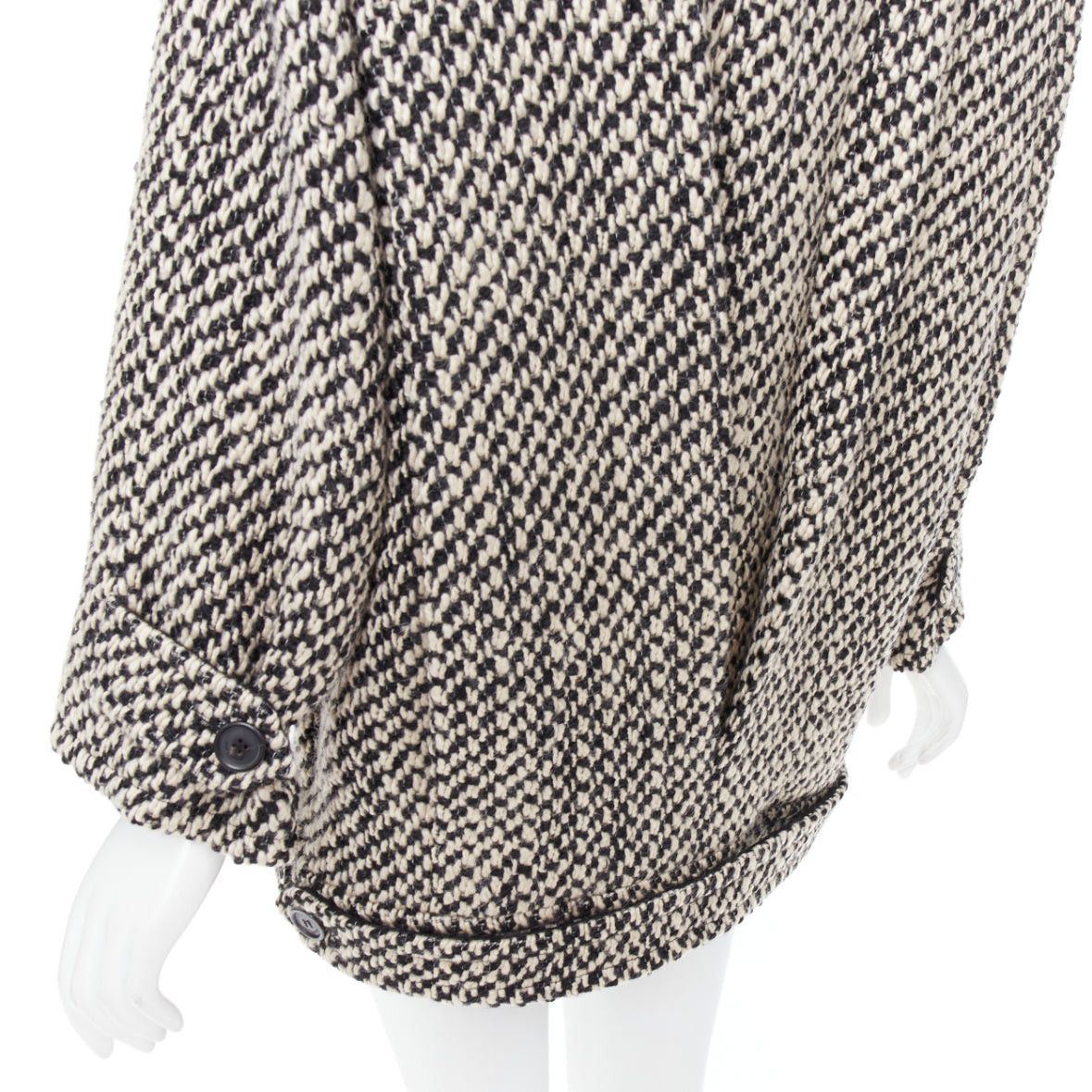 Saint Laurent Paris SAINT LAURENT 2022 Runway grey tweed boucle power shoulder oversized coat FR42 XL Size L / US 10 / IT 46 - 2 Thumbnail