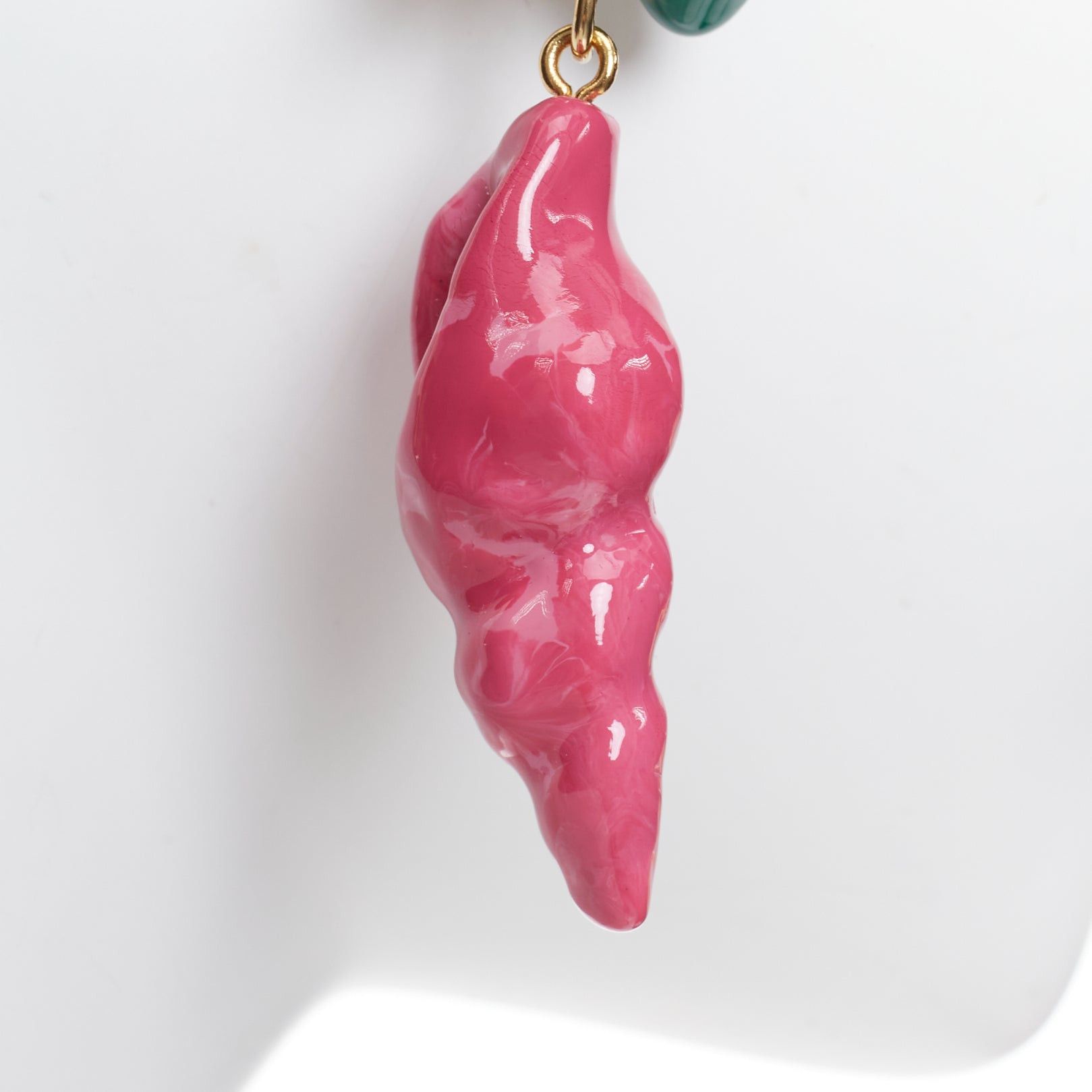 Saint Laurent Paris SAINT LAURENT green star pink seashell glazed resin gold brass clip earring Pair Size ONE SIZE - 5 Thumbnail