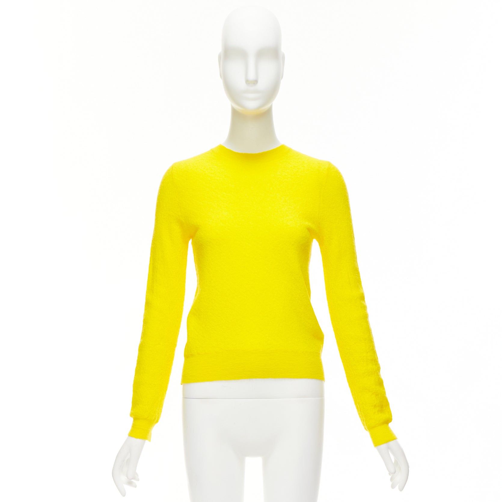 Celine OLD CELINE Phoebe Philo 100% wool sunshine yellow crew neck sweater S Size S / US 4 / IT 40 - 9 Thumbnail