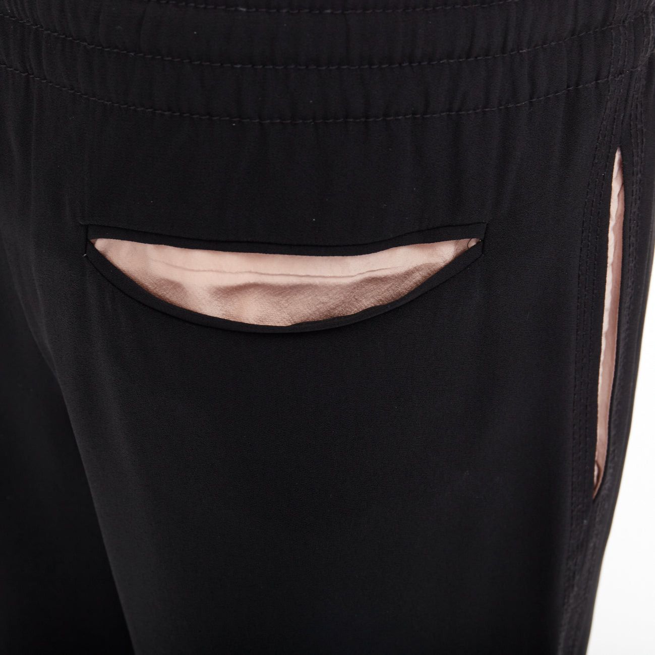 Celine OLD CELINE Phoebe Philo black red drawstring nude facing cropped trousers FR36 S Size 27" / US 4 / IT 40 - 7 Thumbnail