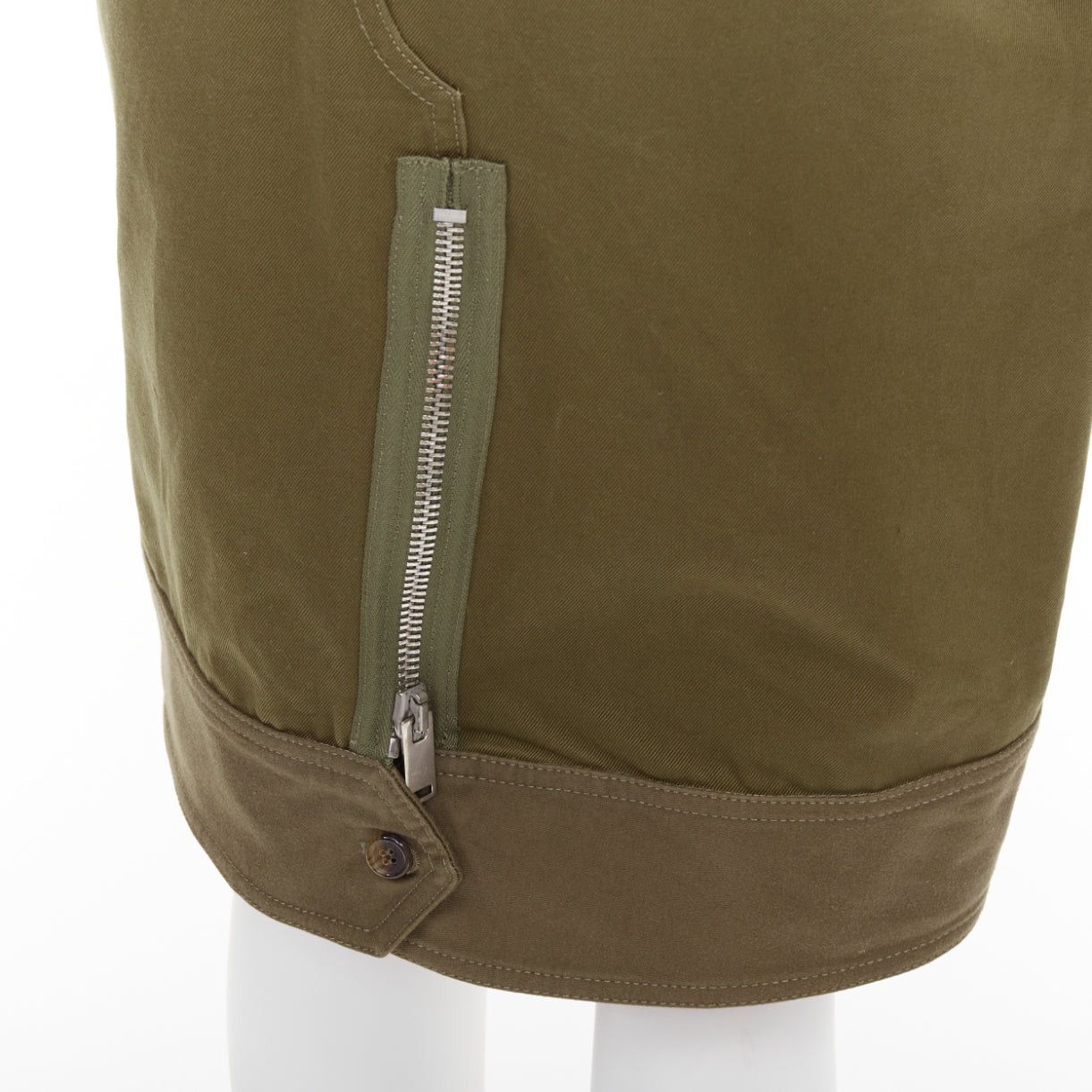 Celine CELINE 2010 khaki green cotton patchwork pocket zipper cargo skirt FR40 L Size 30" / US 8 / IT 44 - 2 Thumbnail