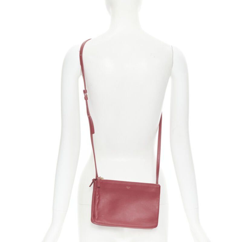 Celine OLD CELINE Phoebe Philo Trio red gold zip triple snap pouch crossbody bag Size ONE SIZE - 2 Thumbnail