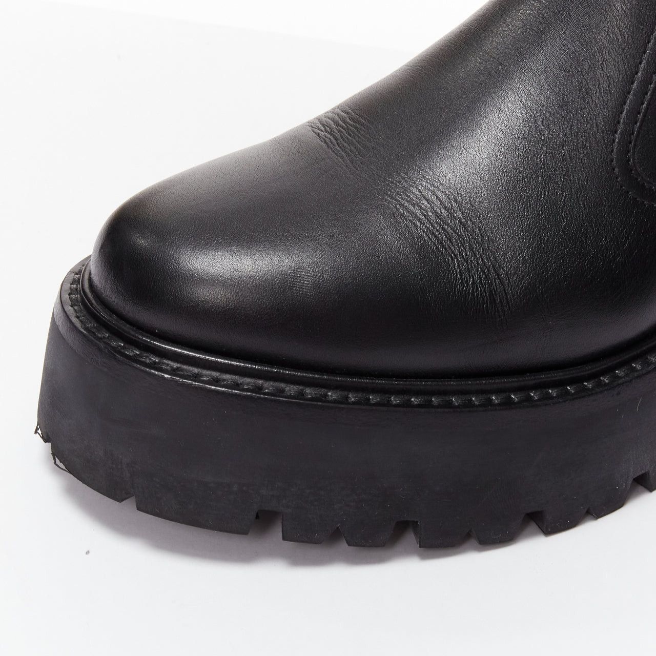 Celine CELINE 2022 Bulky Chelsea black calfskin leather buckles biker boots EU39 Size US 9 / IT 39 - 8 Thumbnail