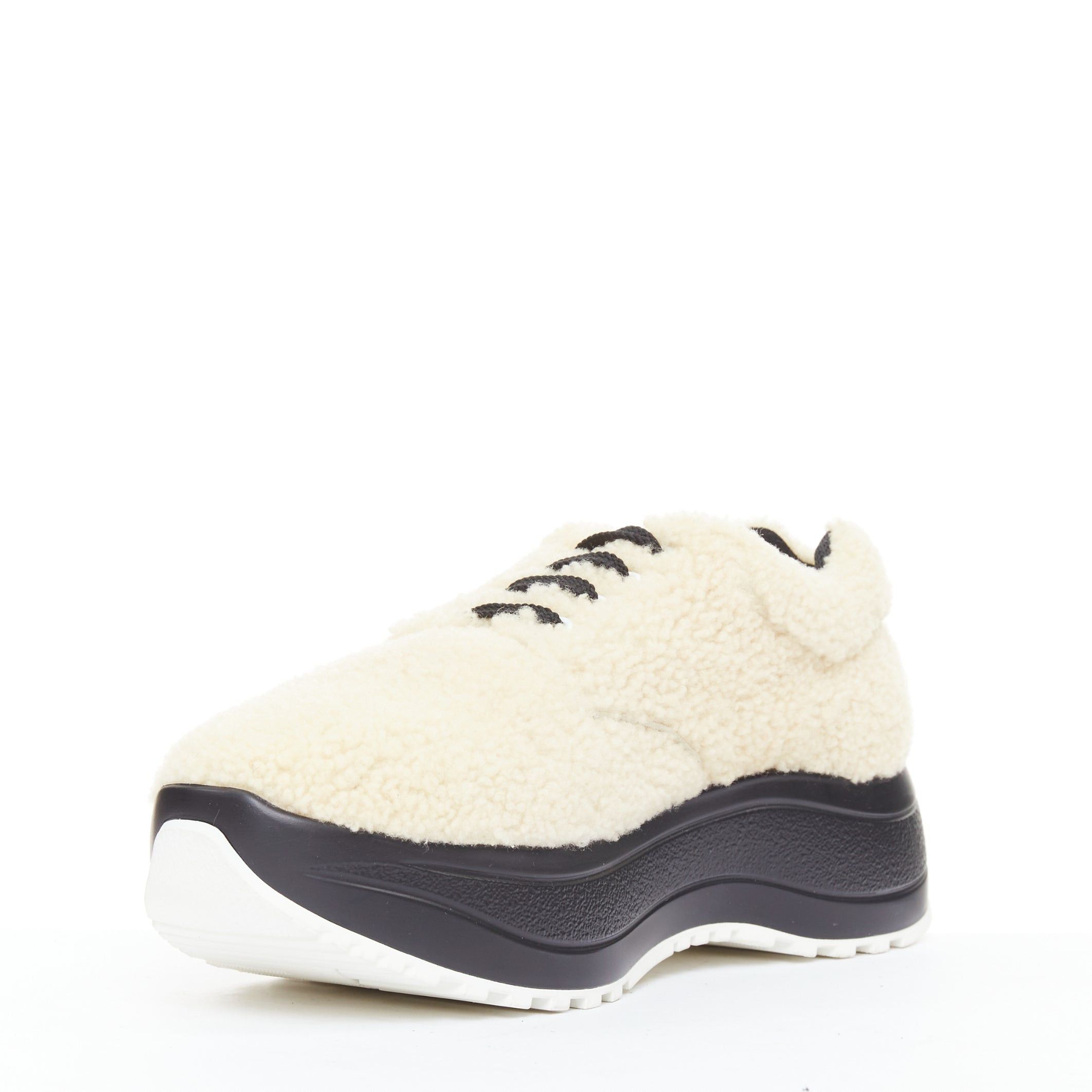 Celine CELINE Delivery beige shearling black midsoles chunky sneakers EU40 Size US 10 / IT 40 - 4 Thumbnail