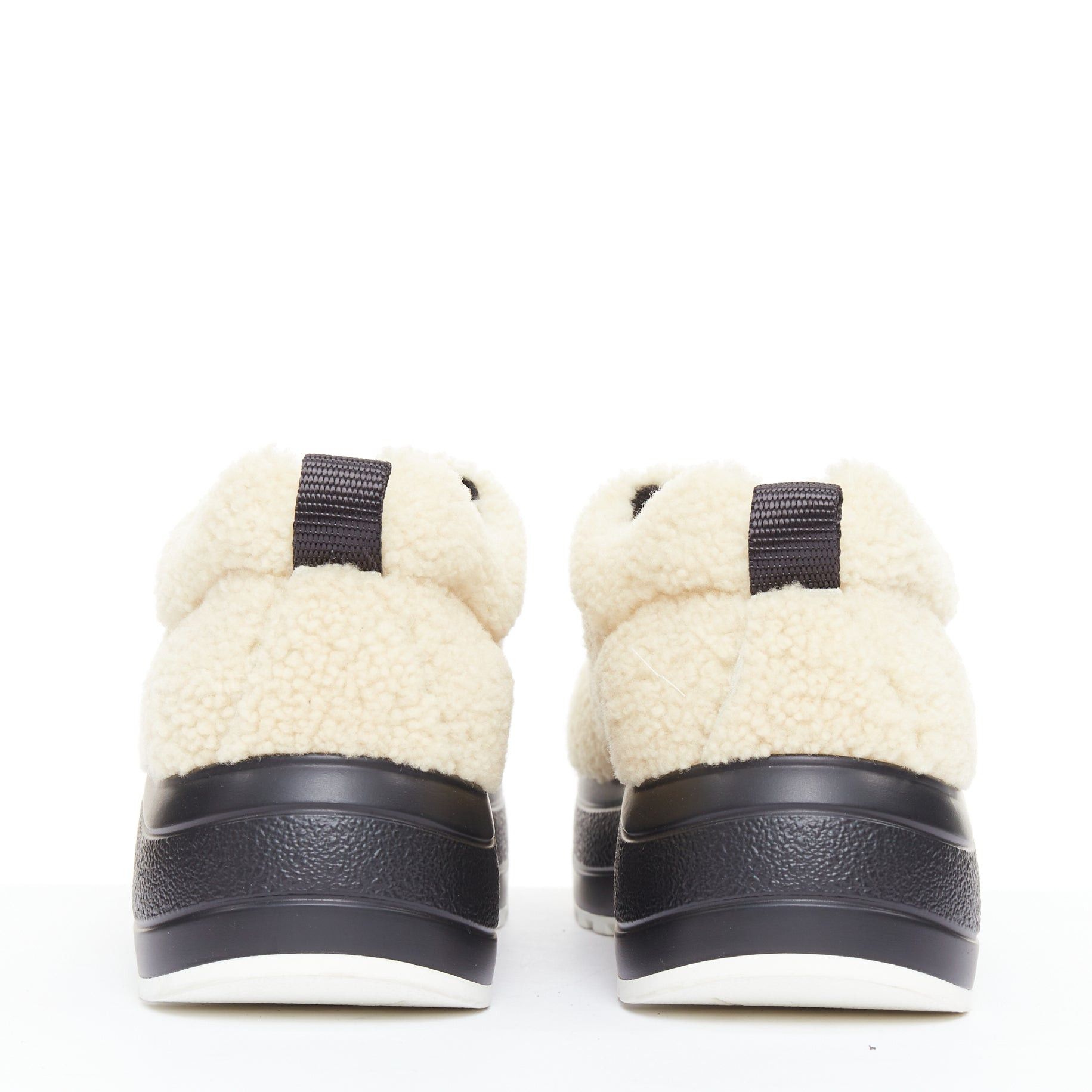 Celine CELINE Delivery beige shearling black midsoles chunky sneakers EU40 Size US 10 / IT 40 - 5 Thumbnail