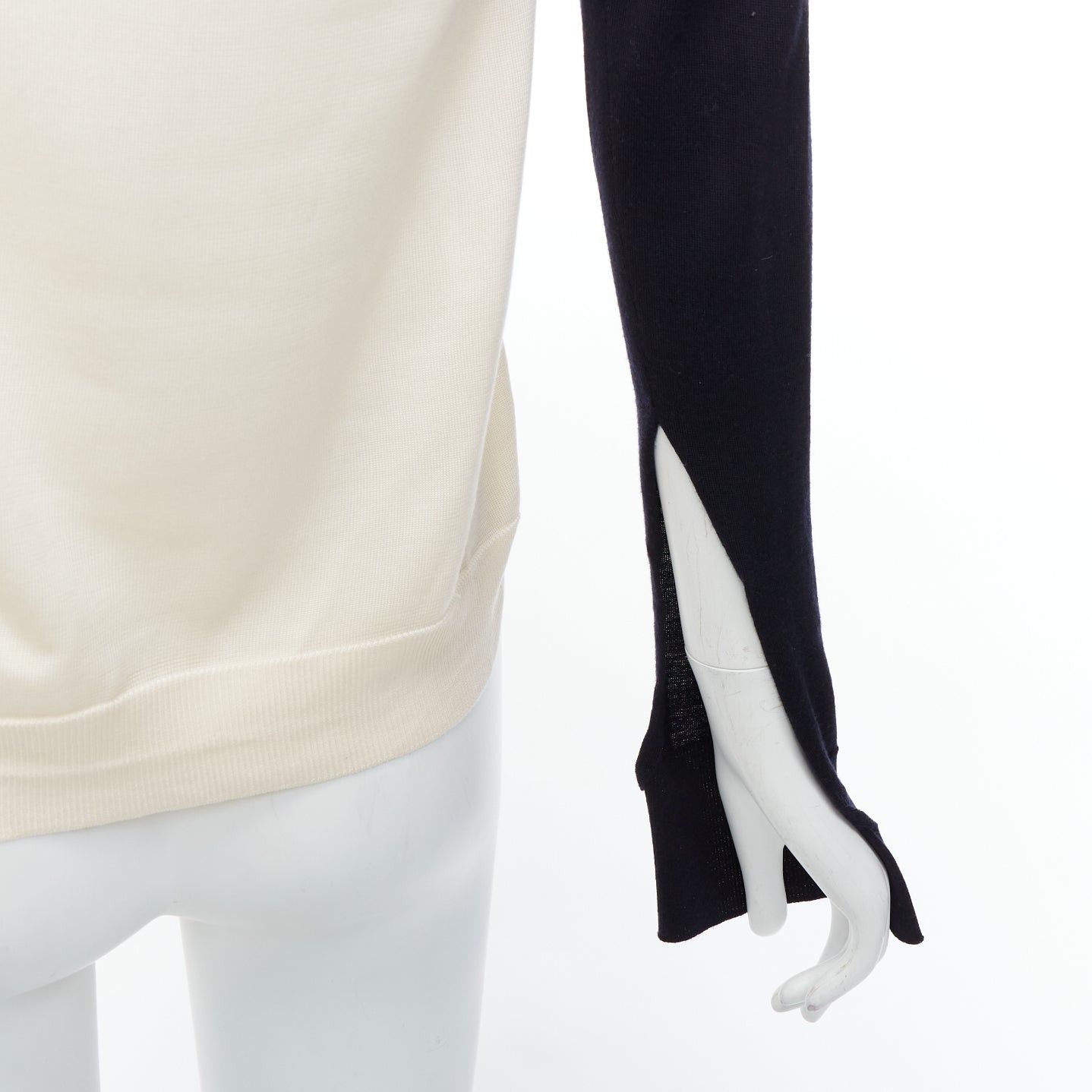 Celine OLD CELINE Phoebe Philo black wool cream silk panelled button detail sweater XS Size S / US 4 / IT 40 - 2 Thumbnail
