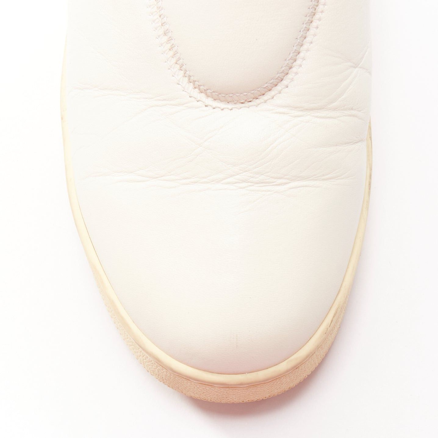 Celine OLD CELINE 2015 cream leather padded logo tab platform skate shoes EU35 Size US 5 / IT 35 - 6 Thumbnail