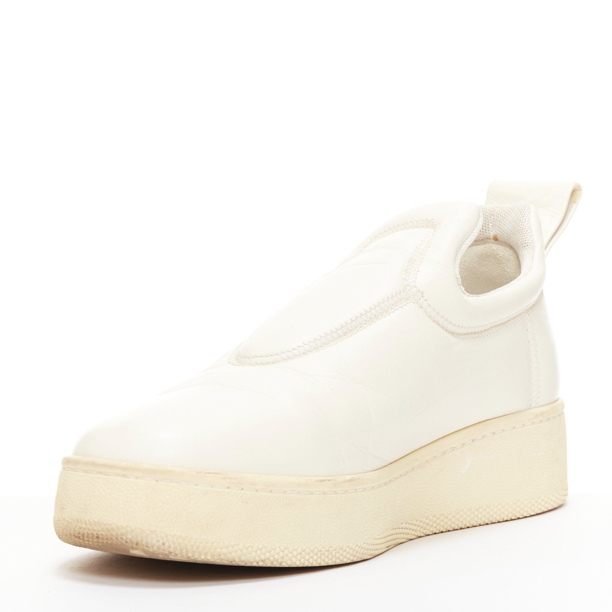 Celine OLD CELINE 2015 cream leather padded logo tab platform skate shoes EU35 Size US 5 / IT 35 - 4 Thumbnail