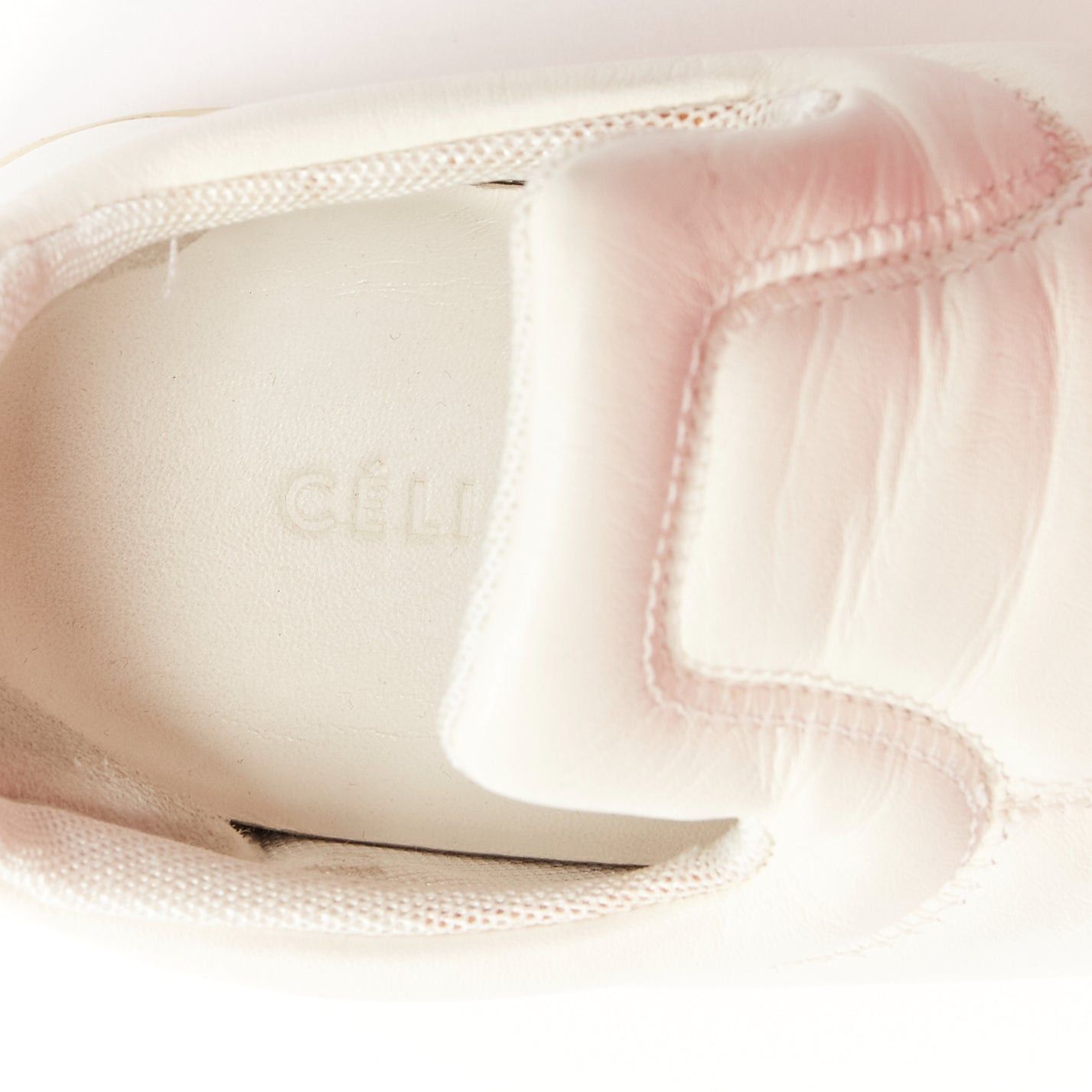Celine OLD CELINE 2015 cream leather padded logo tab platform skate shoes EU35 Size US 5 / IT 35 - 9 Thumbnail