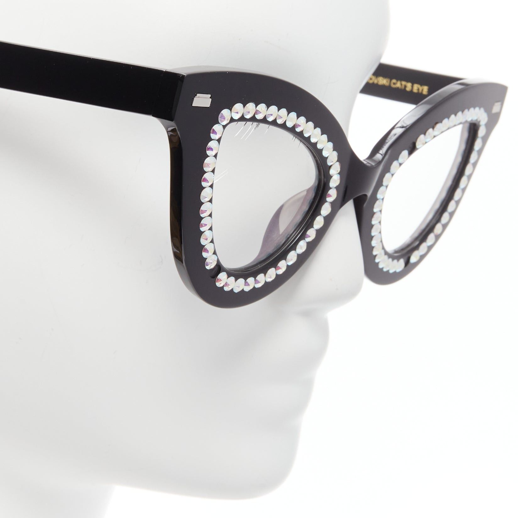 Gentle Monster GENTLE MONSTER Pushbutton Swarovski Cat Eye black crystal sunglasses Size ONE SIZE - 2 Thumbnail