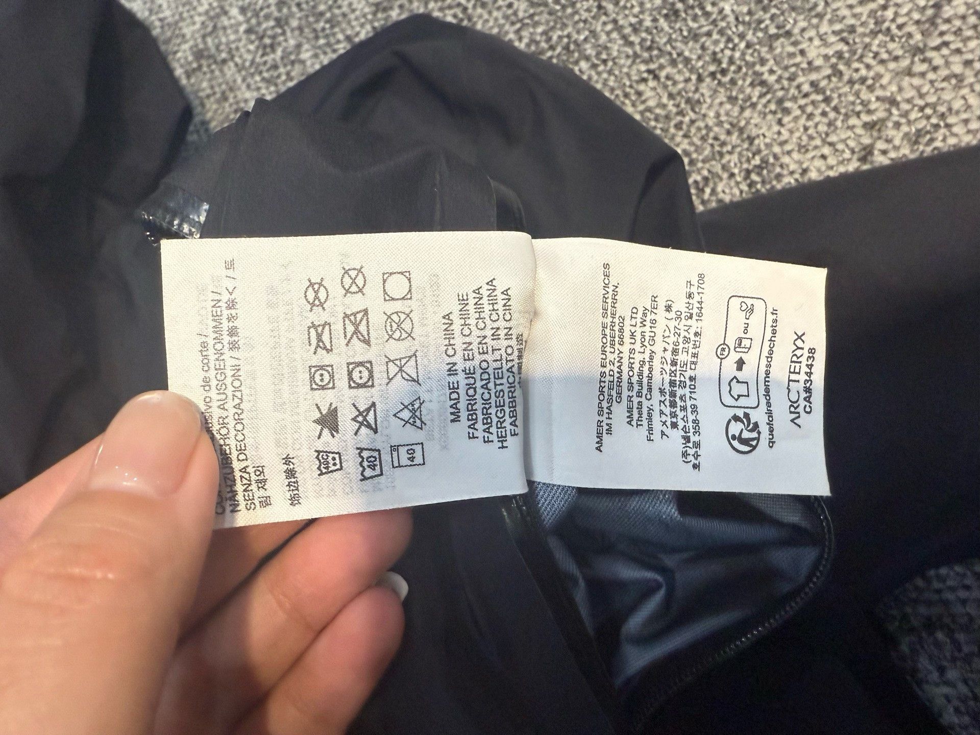 Arc'teryx Arc'teryx Men's Black Hooded Jacket L Size US L / EU 52-54 / 3 - 3 Thumbnail