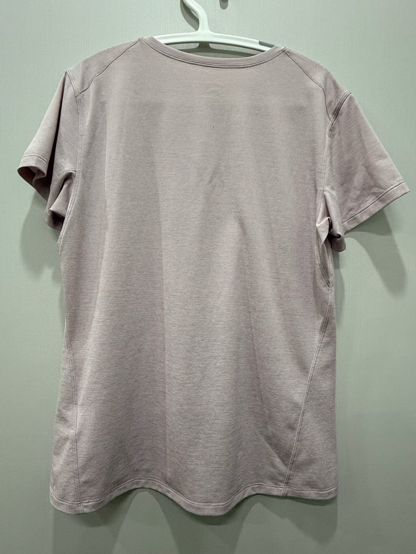 Arc'teryx Arcteryx Women's M Pink Short-Sleeve T-shirt Size M / US 6-8 / IT 42-44 - 8 Thumbnail