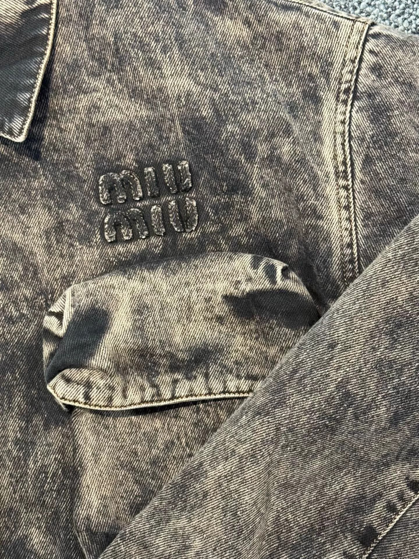 Miu Miu Miu Miu Vintage Denim Jacket Size S / US 4 / IT 40 - 3 Thumbnail
