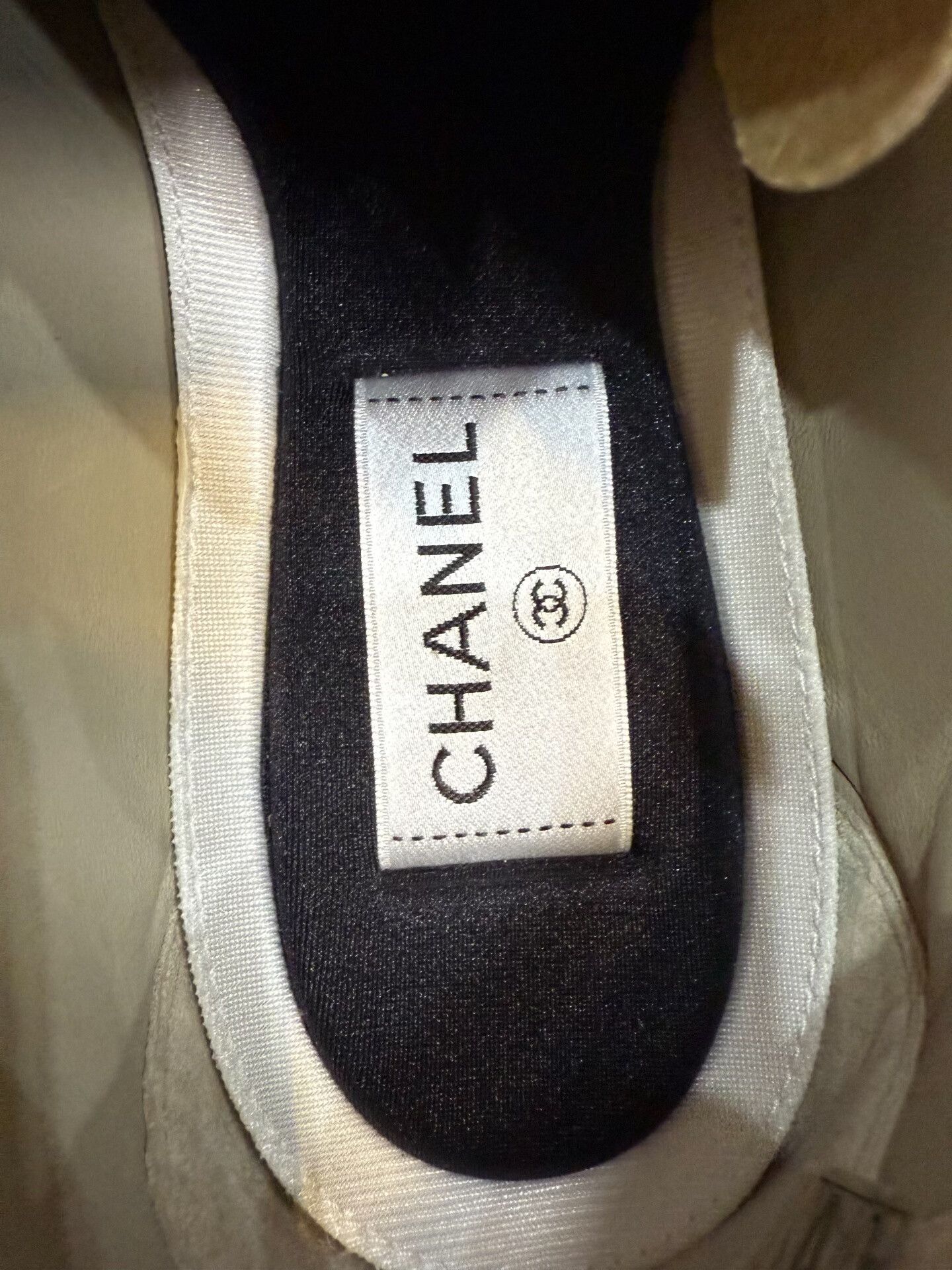 Chanel Chanel Metallic Retro Trainer Size US 8 / IT 38 - 5 Thumbnail