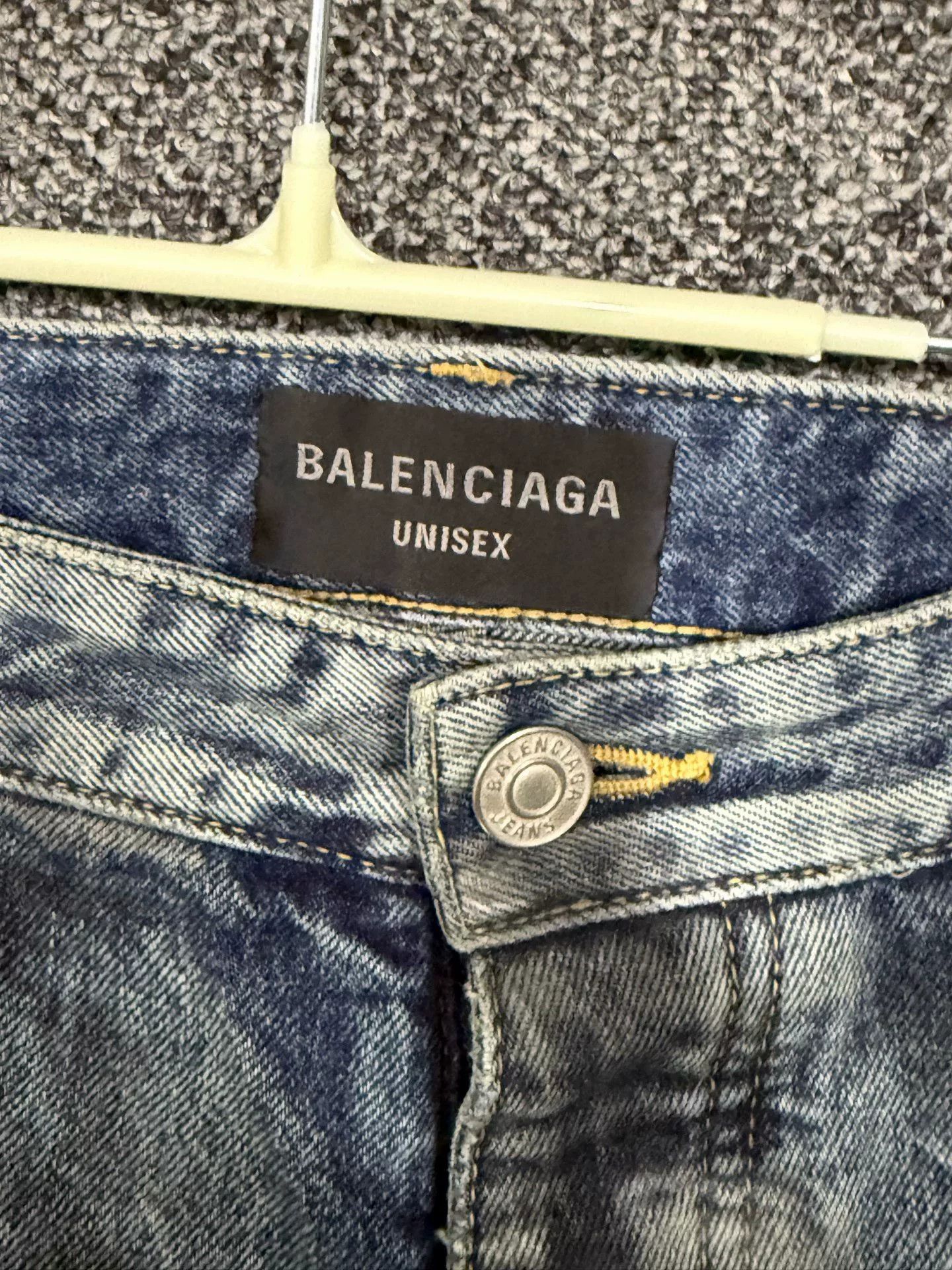 Balenciaga Balenciaga Unisex Graffiti Jeans Size US 26 / EU 42 - 2 Thumbnail