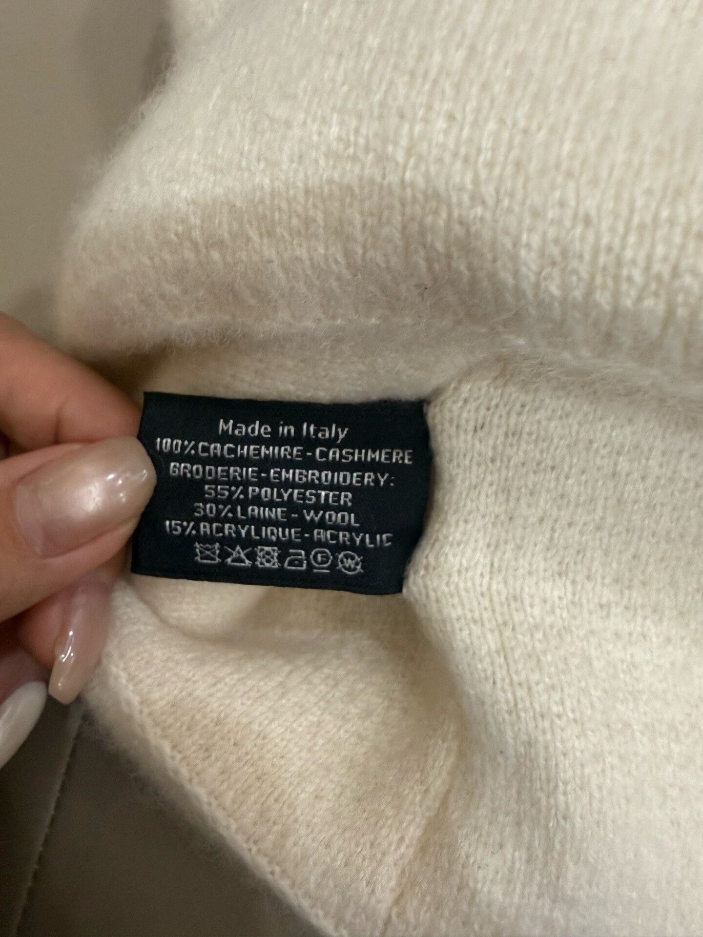 Chanel Chanel White Cashmere Knit Hat Size ONE SIZE - 4 Thumbnail