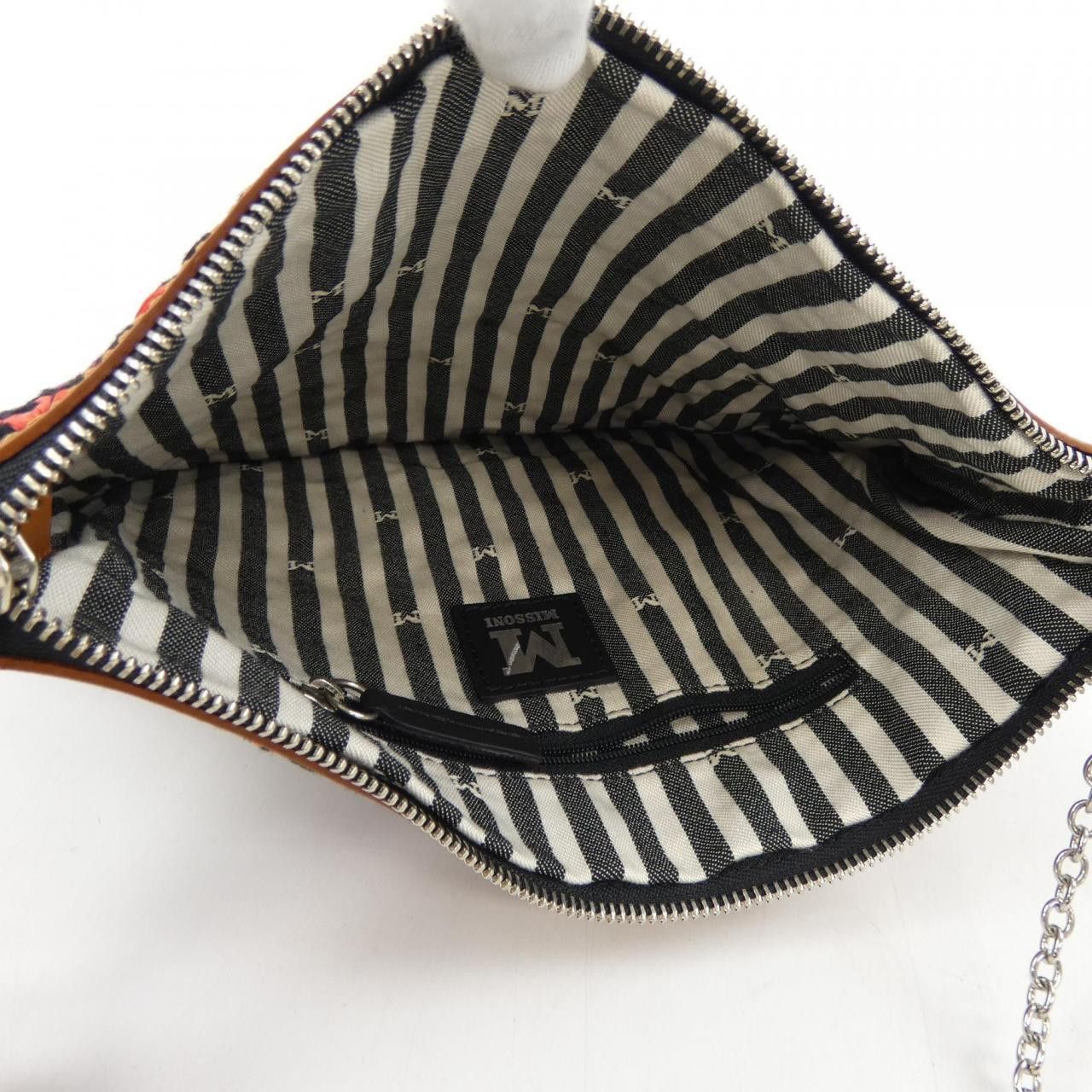Missoni Missoni M MISSONI Bag Textile Crossbody Bag DUTY FREE for USA Size ONE SIZE - 6 Thumbnail