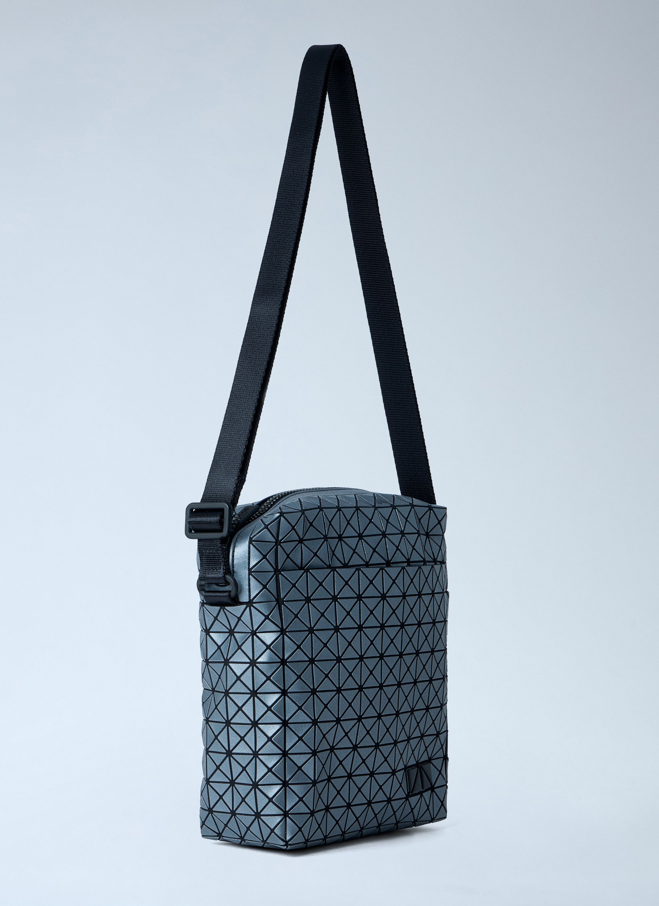 Issey Miyake Bao Bao Voyager Reflector Crossbody Bag Size ONE SIZE - 2 Thumbnail