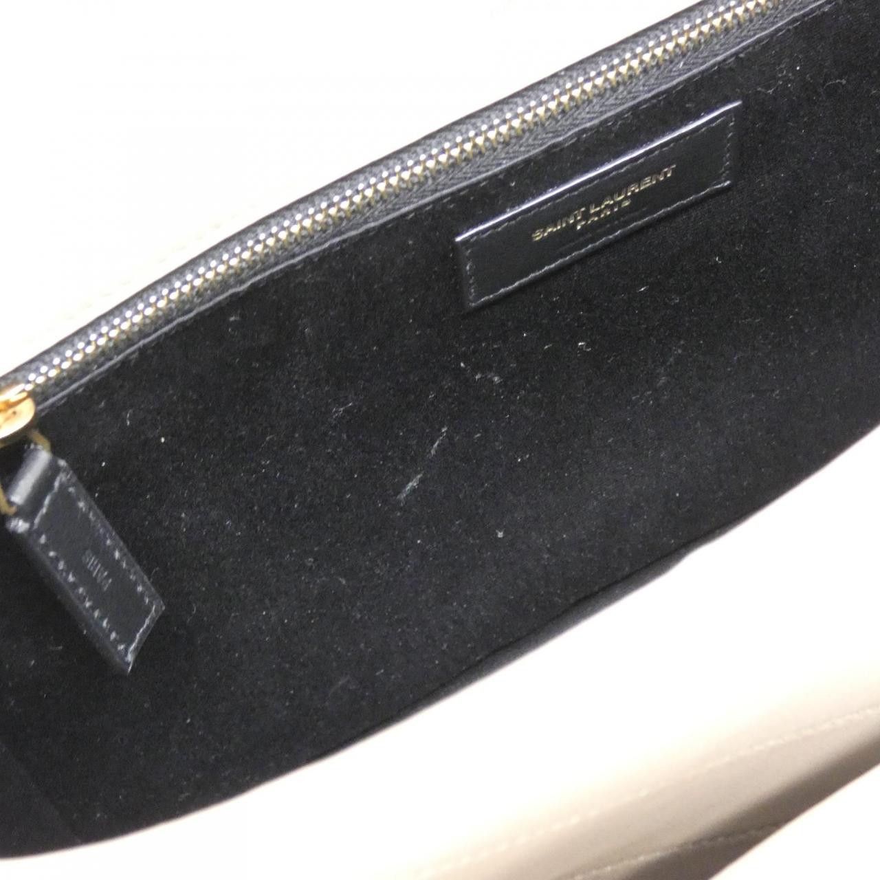 Yves Saint Laurent Yves Saint Laurent Saint Laurent Niki Lambskin Shoulder Bag Leather Shoulder Bag 633158 1EL07 DUTY FREE for USA Size ONE SIZE - 9 Thumbnail