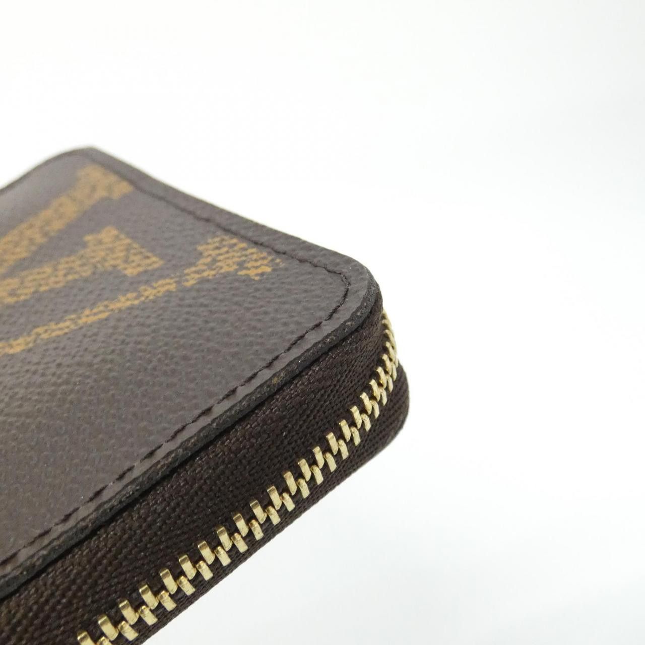 Louis Vuitton Louis Vuitton Louis Vuitton Monogram Coin Purse Textile Coin Case M69354 DUTY FREE for USA Size ONE SIZE - 4 Thumbnail