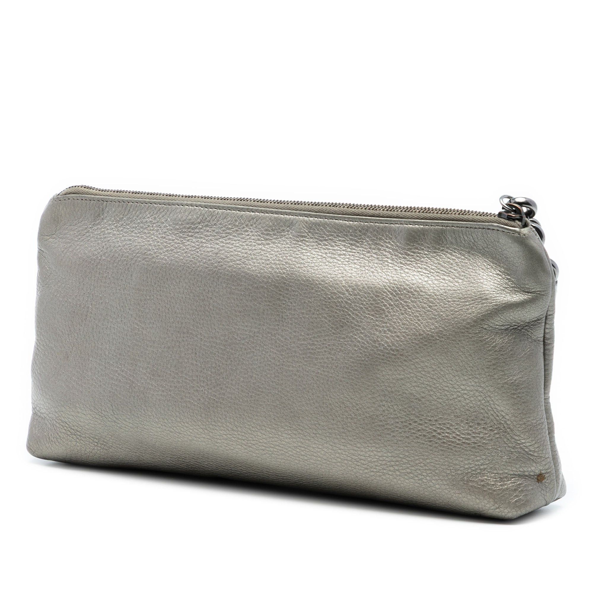 Gucci Metallic Leather Sienna Tassel Clutch Size ONE SIZE - 2 Thumbnail
